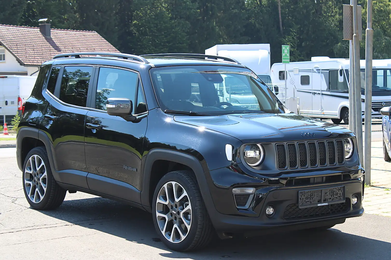 Jeep Renegade 1.3 PHEV 240PS AT 4xe S Schwarz - 1
