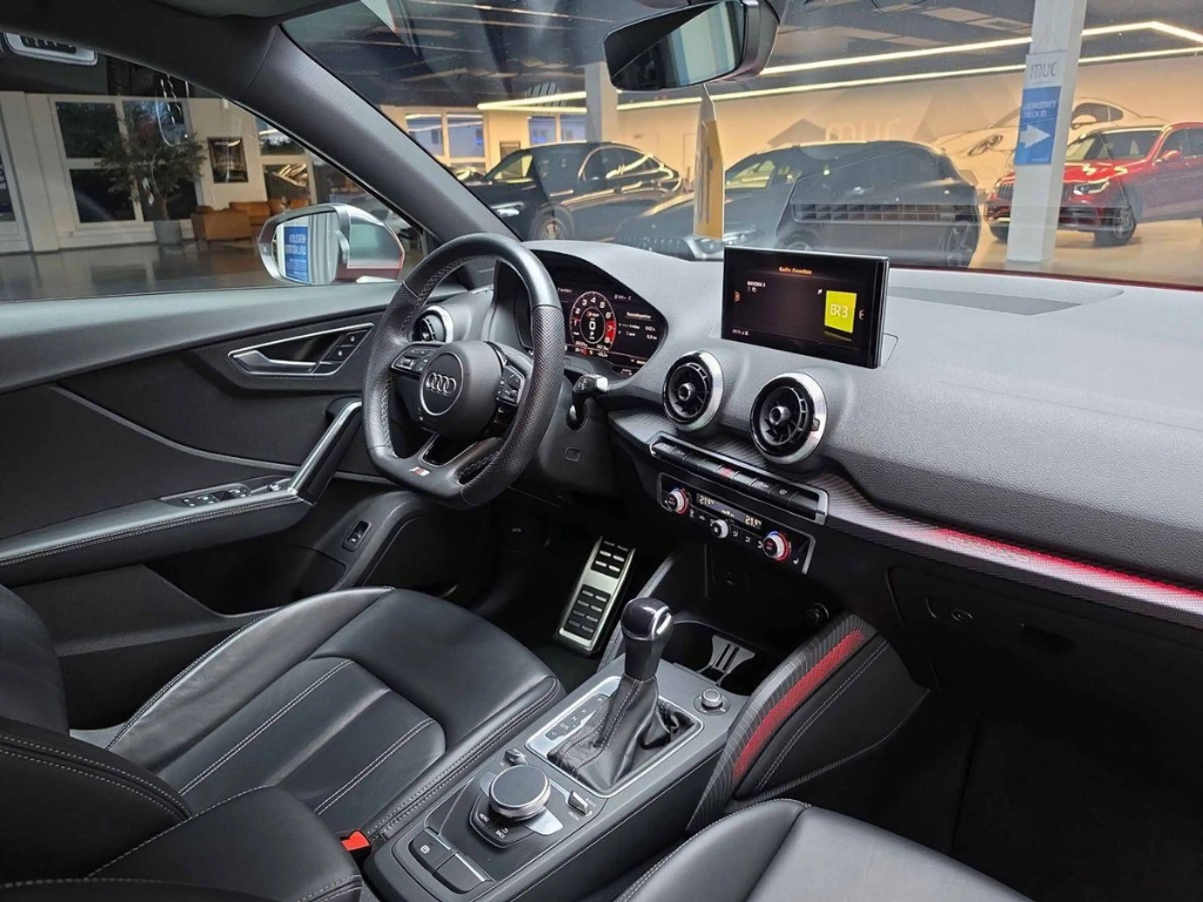 Audi SQ2 Audi quattro 2.0 TFSI Matrix Leder — photo 9
