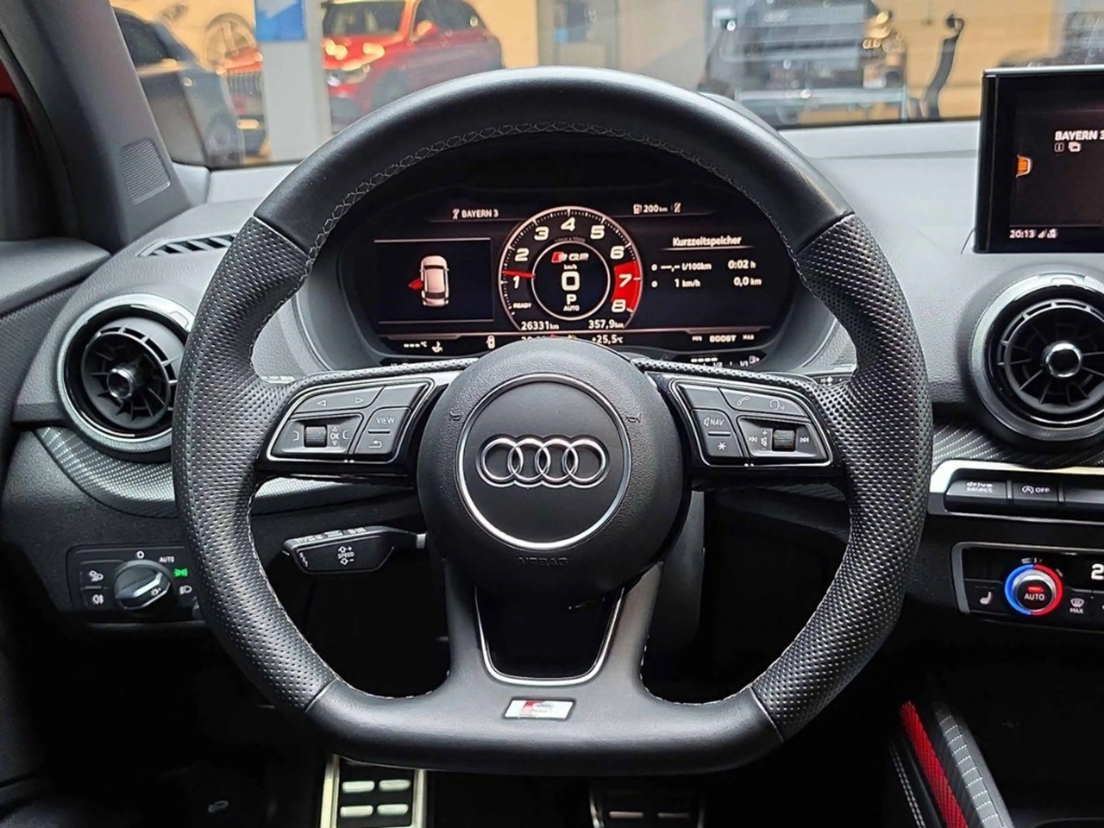 Audi SQ2 Audi quattro 2.0 TFSI Matrix Leder — photo 8