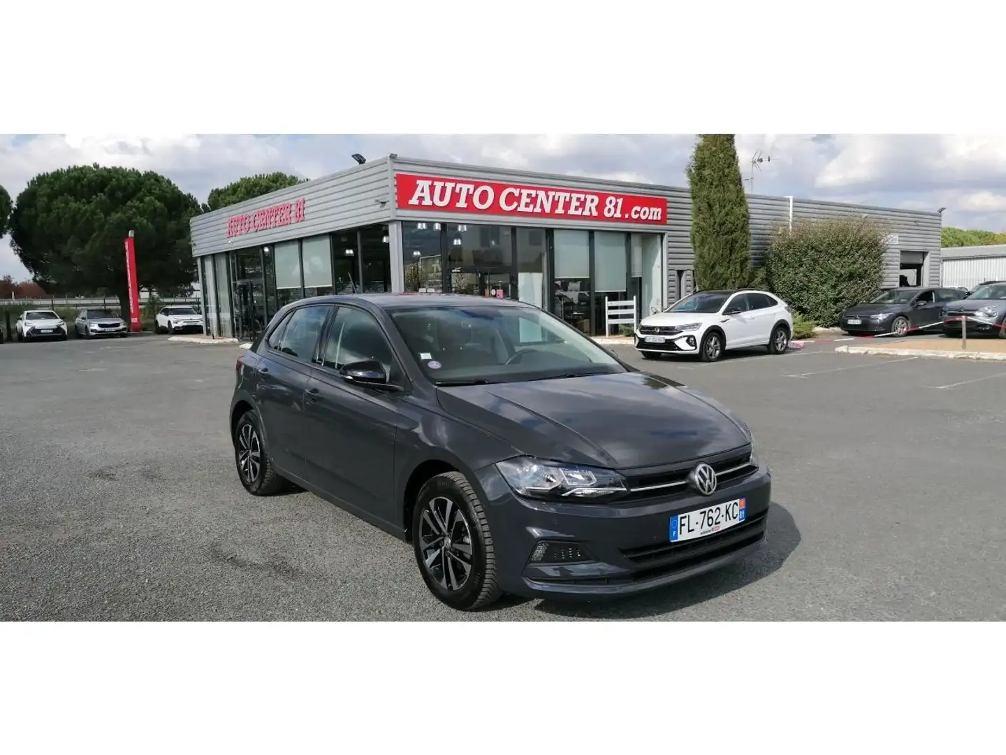Volkswagen Polo 1.0 TSI 95 IQ.Drive Gris - 1