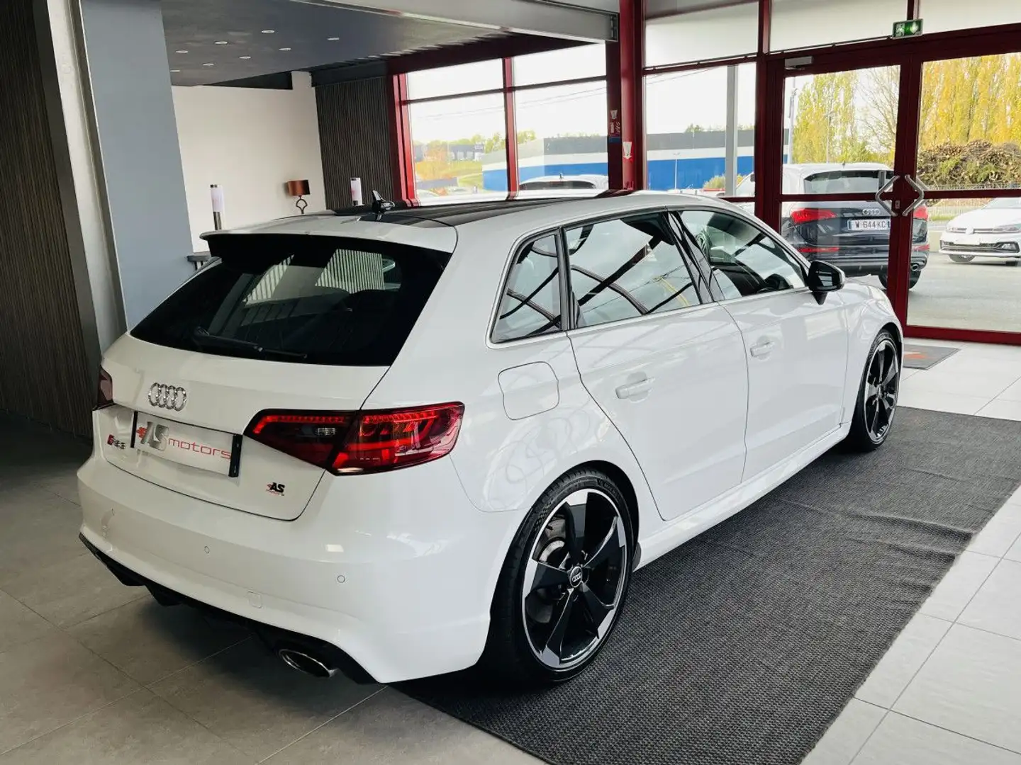 Audi RS3 SPORTBACK 2,5 TFSI 367 S-TRONIC 7 QUATTRO GPS FULL LED ECHAPPEMENT RS SIEGES RS CONFORT REGULATE Blanc - 2