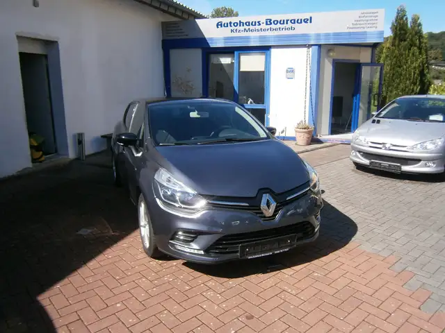 Renault Clio Limited