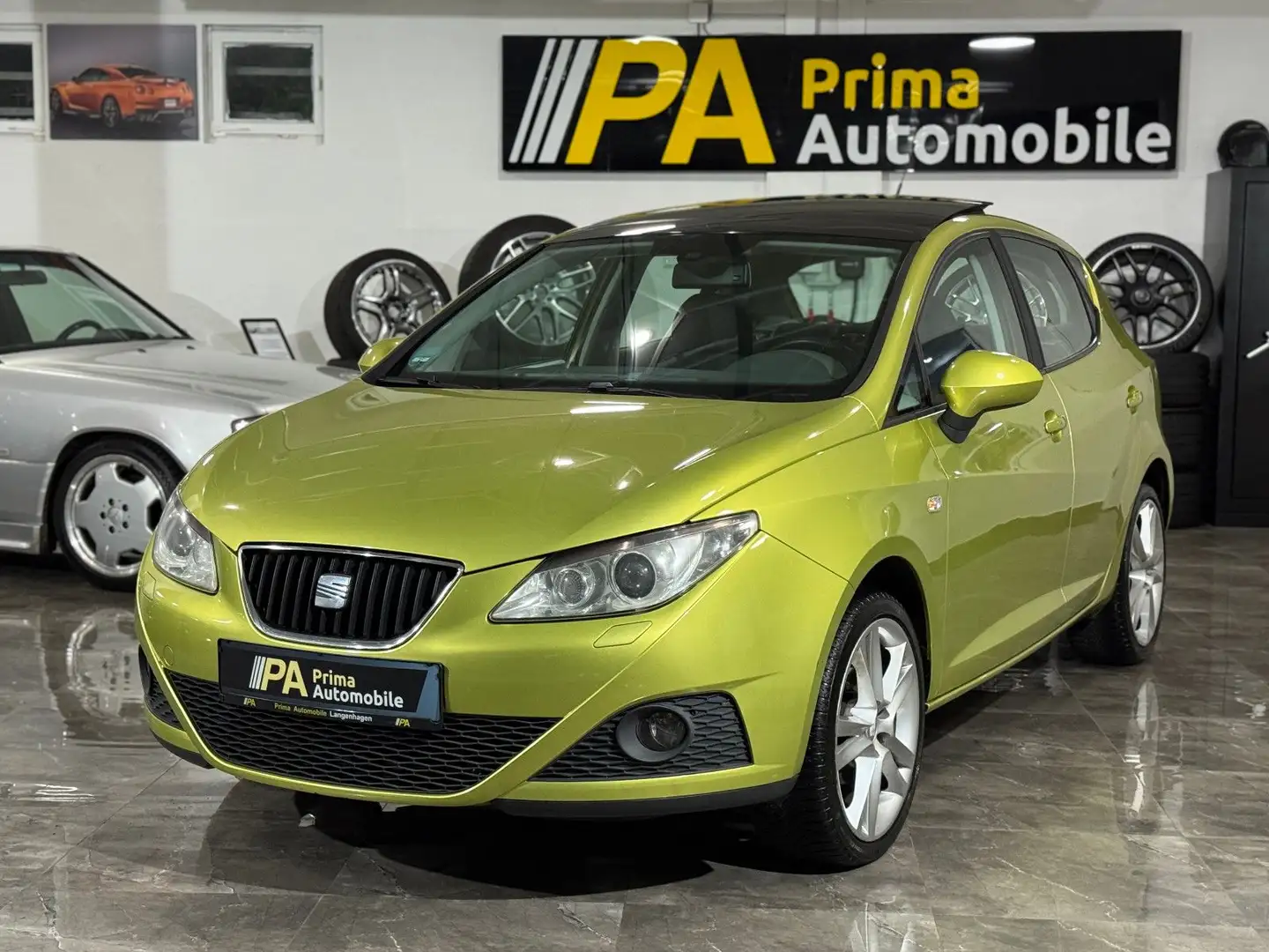 SEAT Ibiza 1.6 DSG Sport / 2. Hand Panorama Klima SHZ Geel - 1