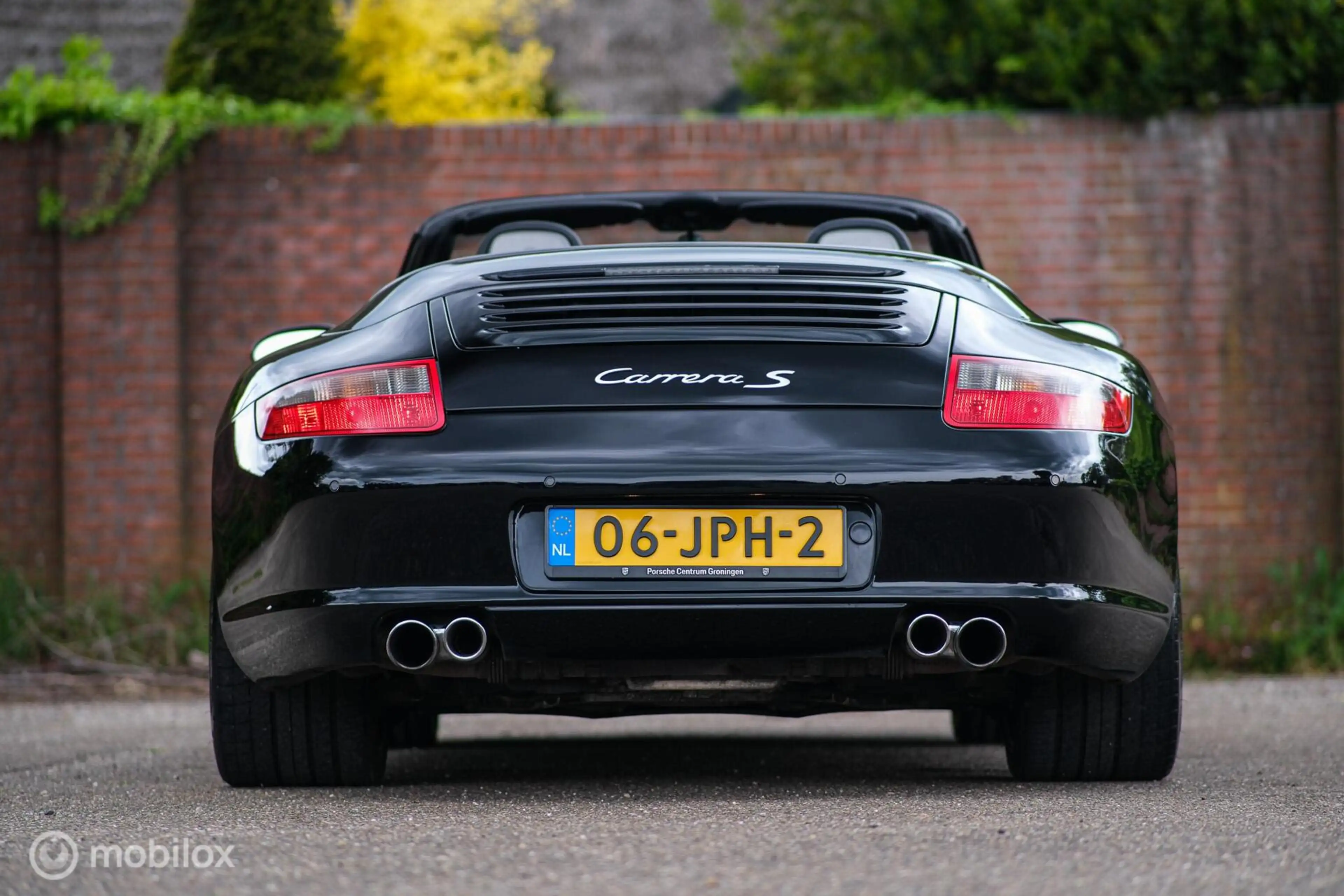 Porsche 997 Cabrio 3.8 Carrera S — photo 11