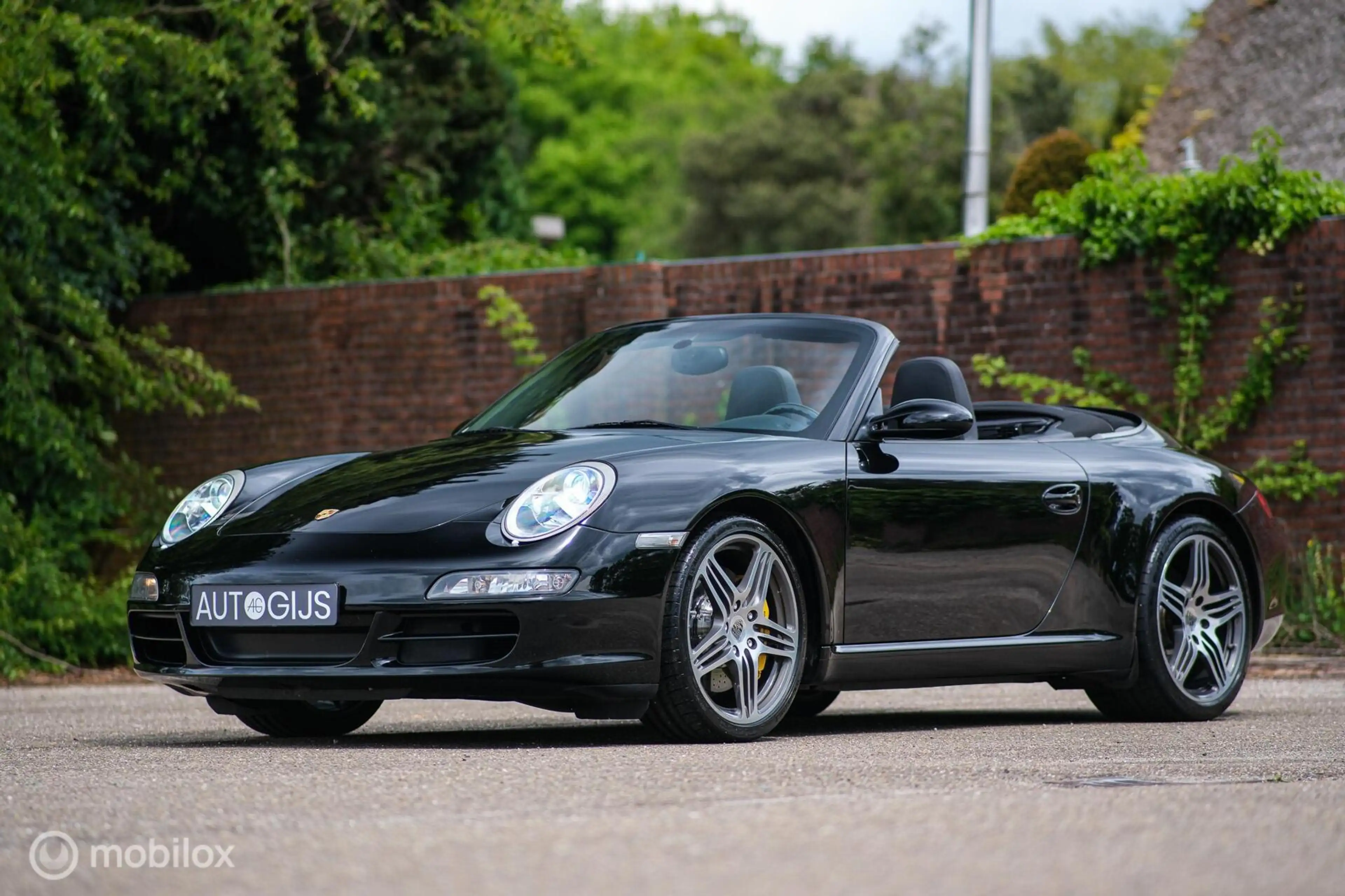 Porsche 997 Cabrio 3.8 Carrera S — photo 39