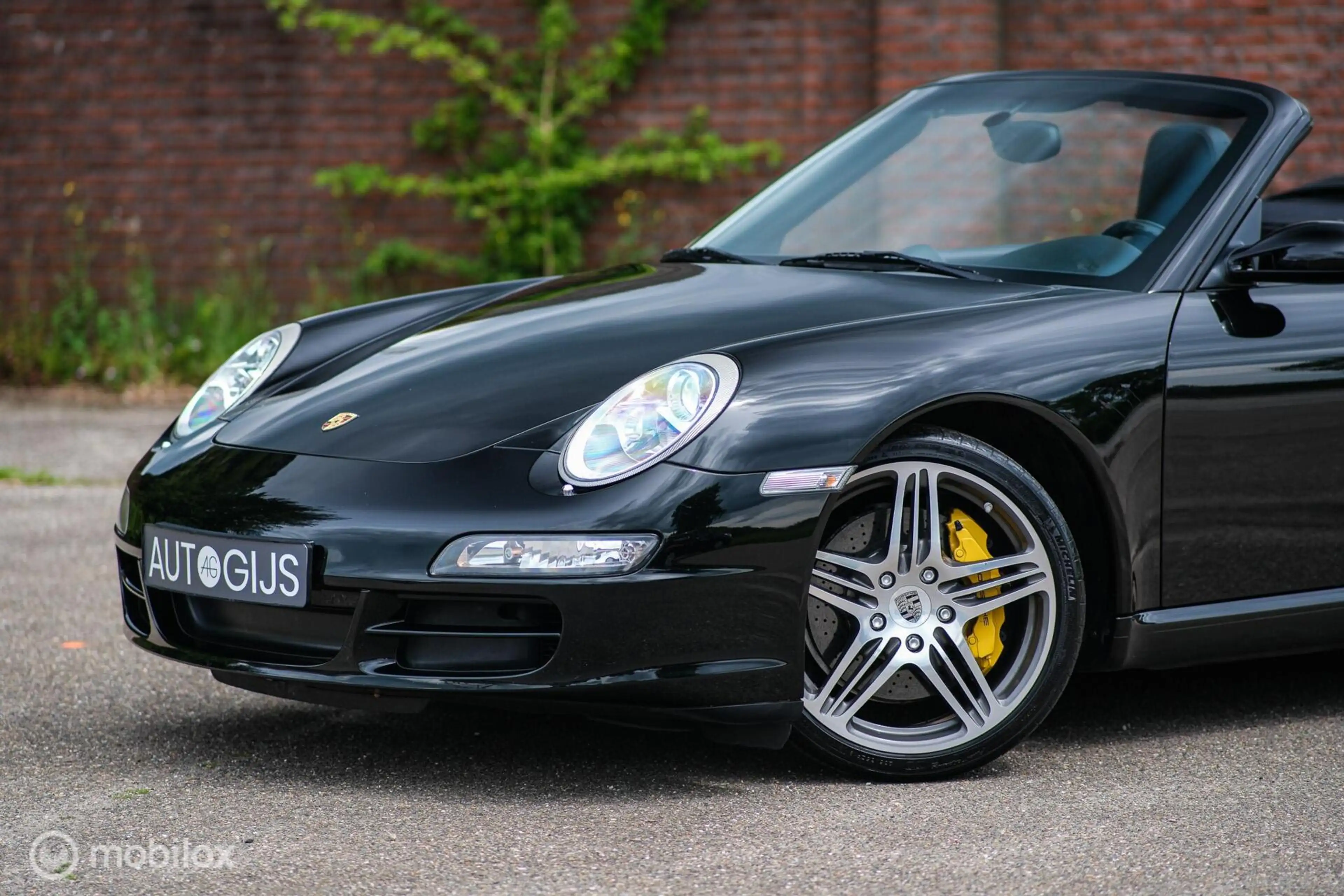 Porsche 997 Cabrio 3.8 Carrera S — photo 42