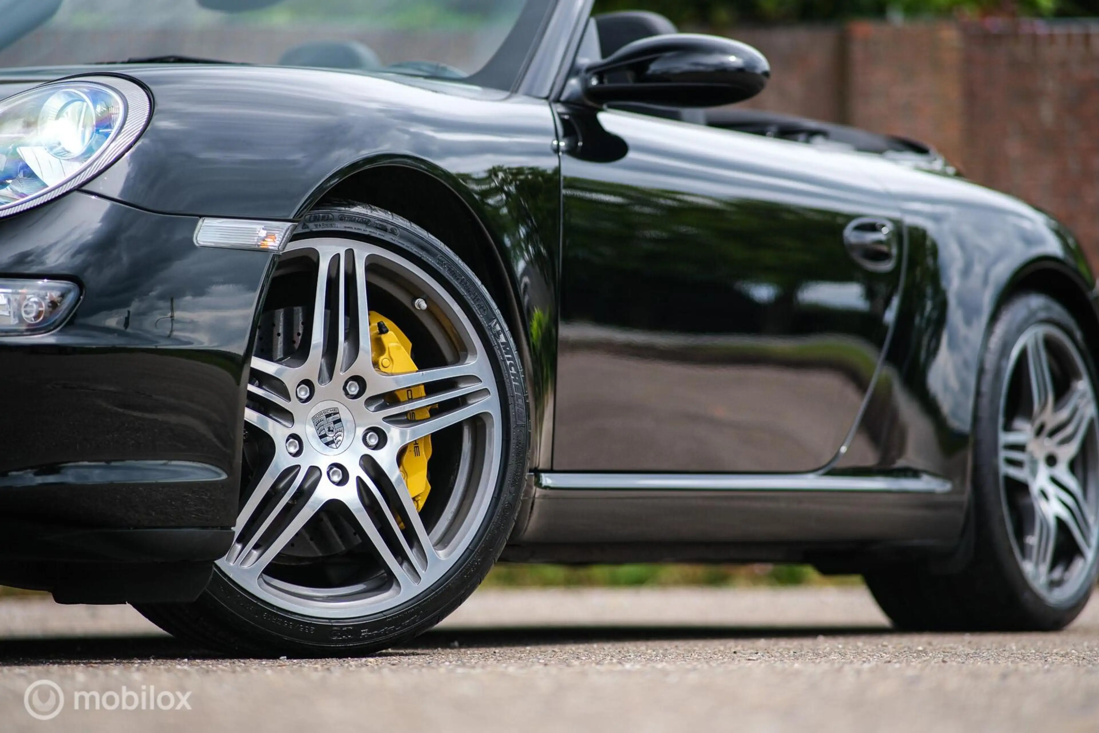 Porsche 997 Cabrio 3.8 Carrera S — photo 41