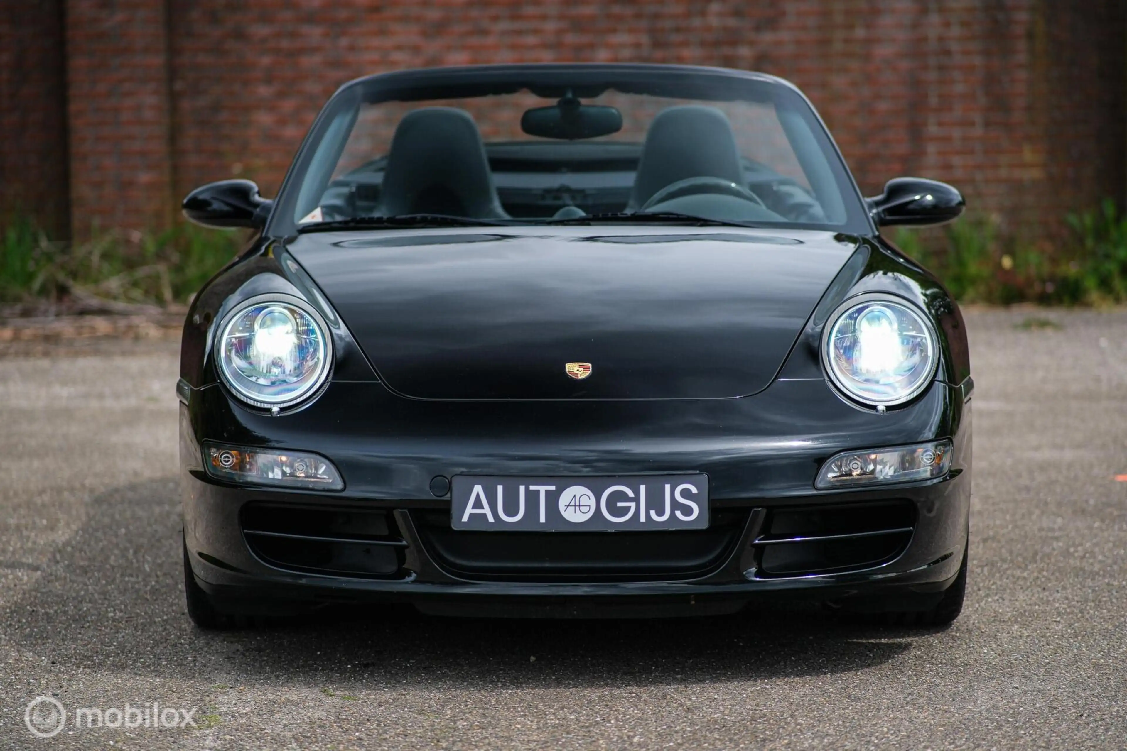 Porsche 997 Cabrio 3.8 Carrera S — photo 38