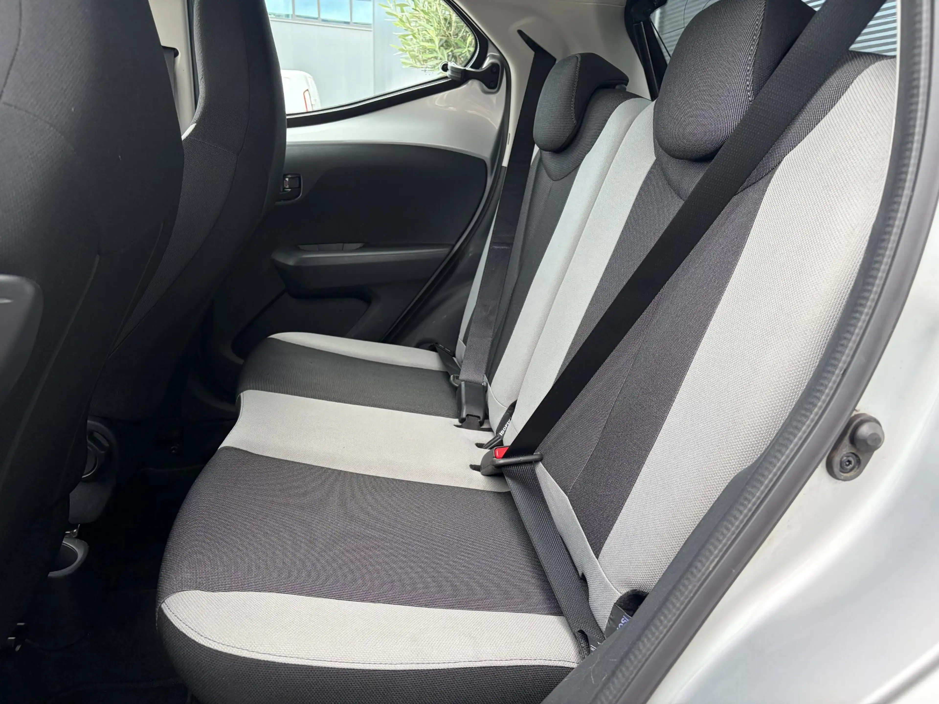 Toyota Aygo 1.0 VVT-i x-cite | Automaat | Airco | Camera | Dea — photo 6
