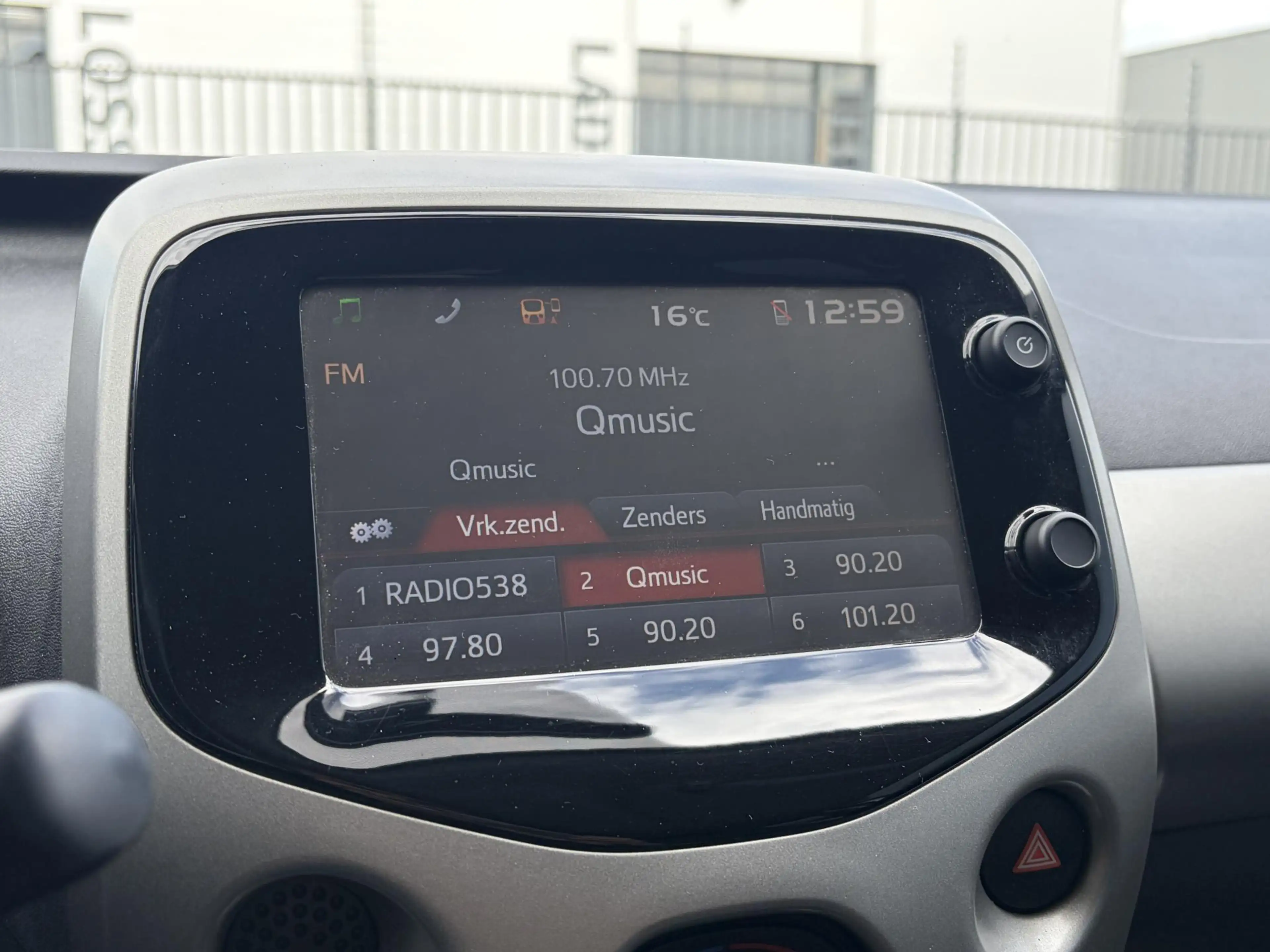 Toyota Aygo 1.0 VVT-i x-cite | Automaat | Airco | Camera | Dea — photo 14