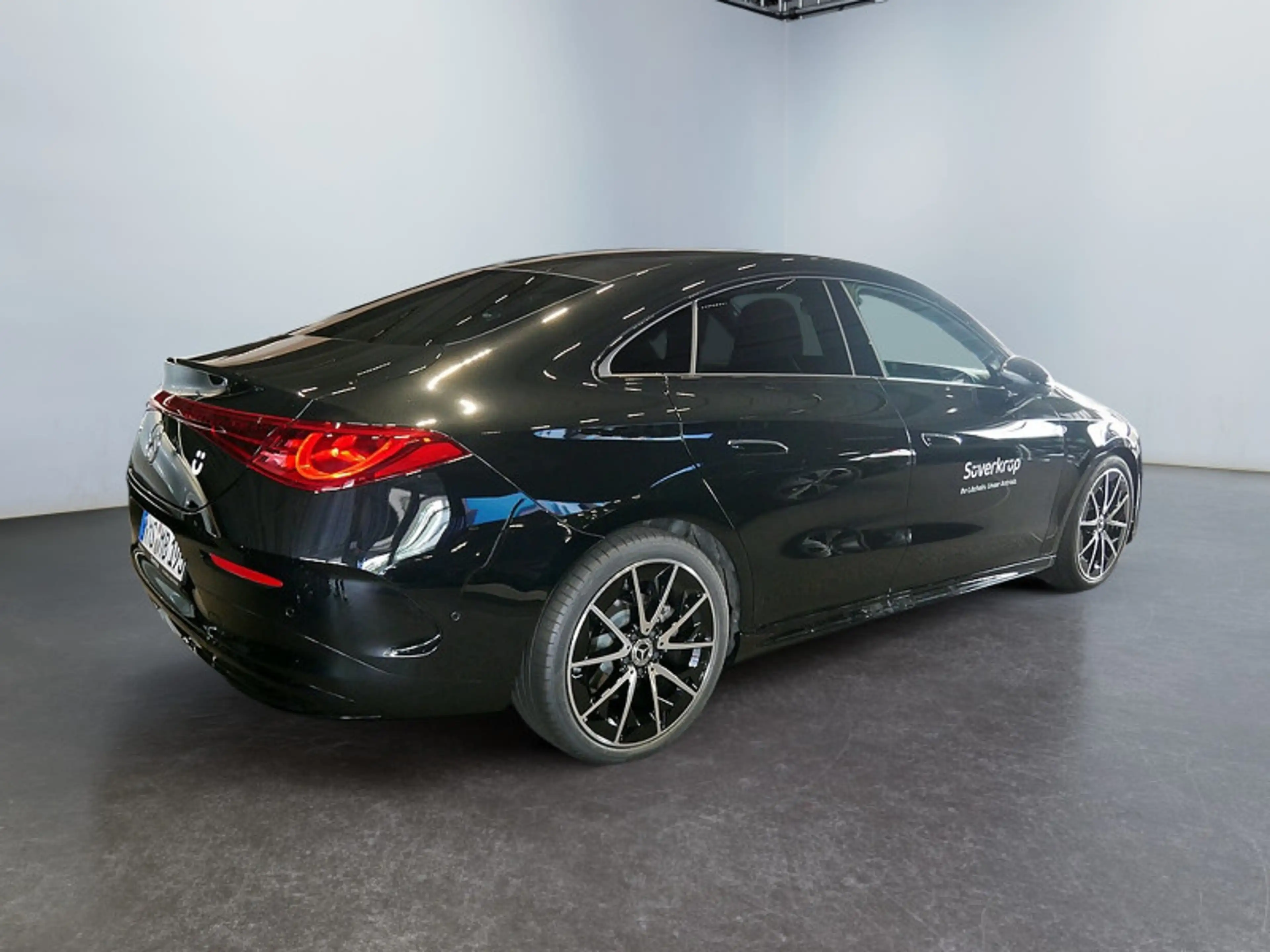 Mercedes-Benz CLA 200 AMG BURM NIGHT PREMIUM MEMO MULTI DISTR — photo 3