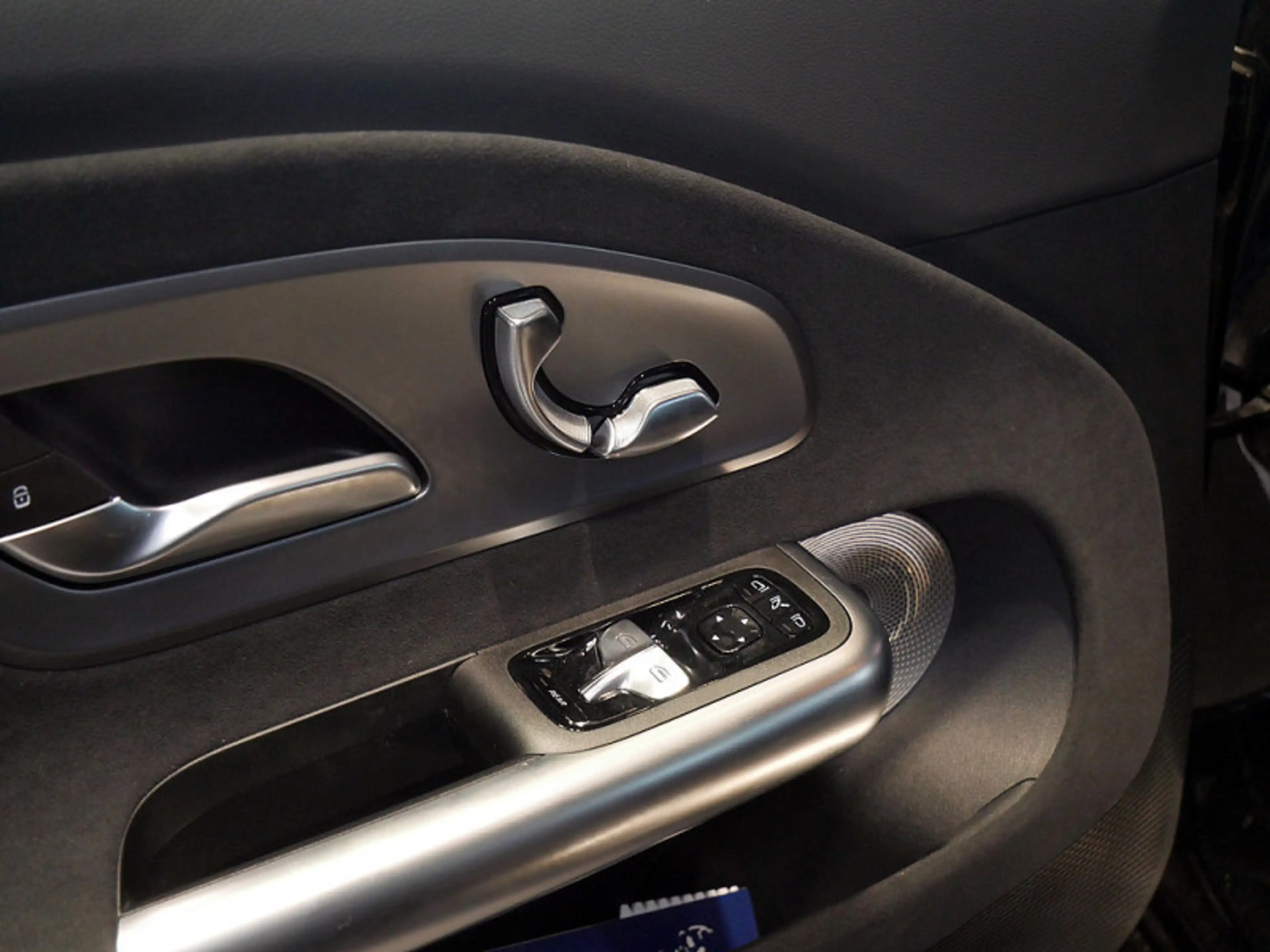 Mercedes-Benz CLA 200 AMG BURM NIGHT PREMIUM MEMO MULTI DISTR — photo 14