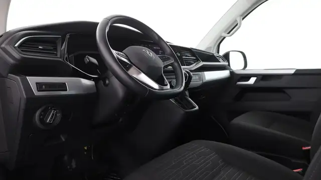 Volkswagen T6.1 Multivan VW T6.1 Multivan Edition TDI Ansicht 10