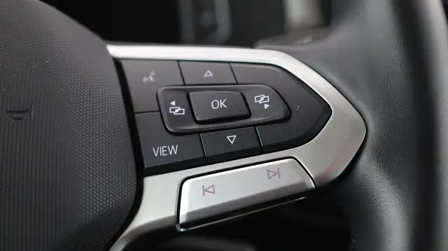 Volkswagen T6.1 Multivan VW T6.1 Multivan Edition TDI Ansicht 24