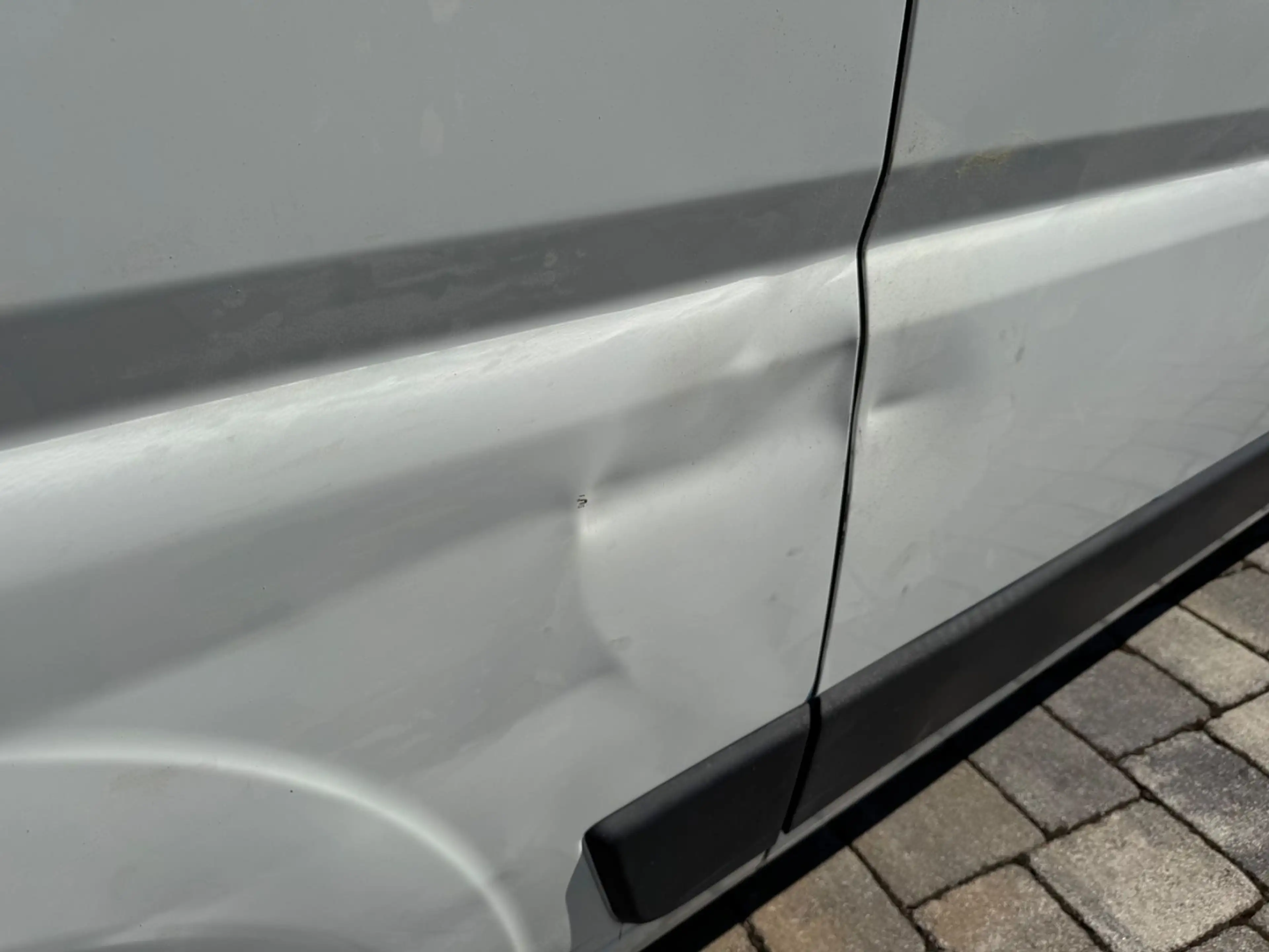 Peugeot Boxer Kombi 333 L2H3 Active Blue-HDi 140 9 Sitze — photo 5