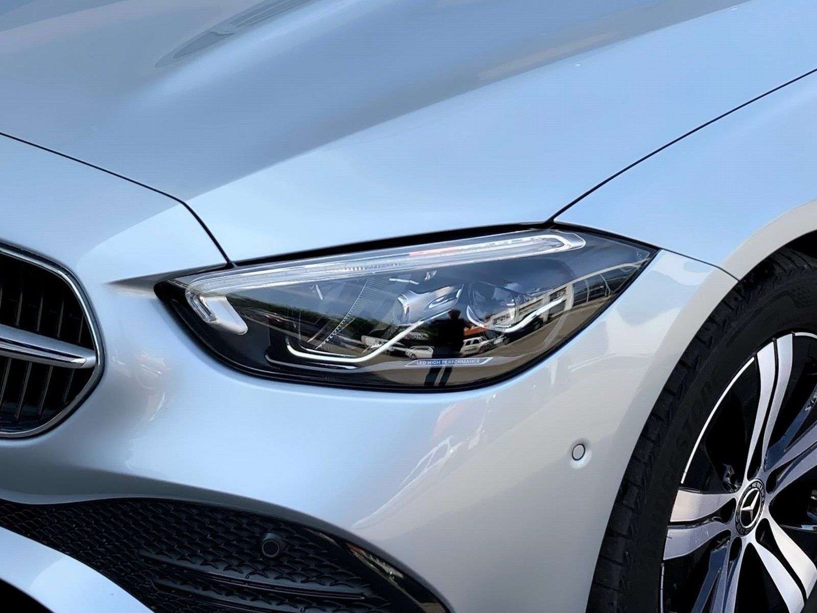 Mercedes-Benz C 220