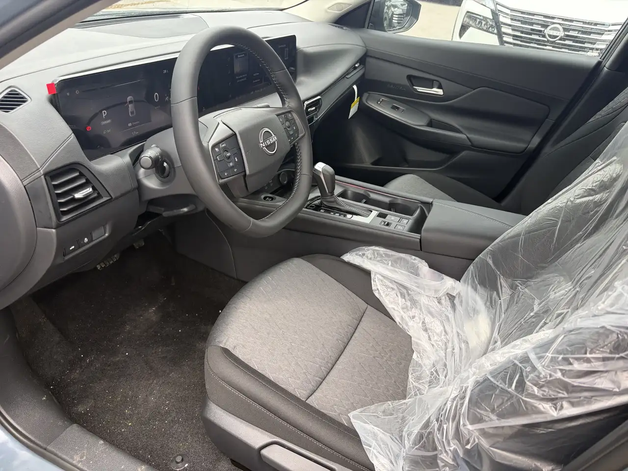 Nissan Sentra снимка Nissan Sentra