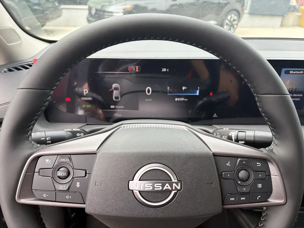 Nissan Sentra снимка Nissan Sentra