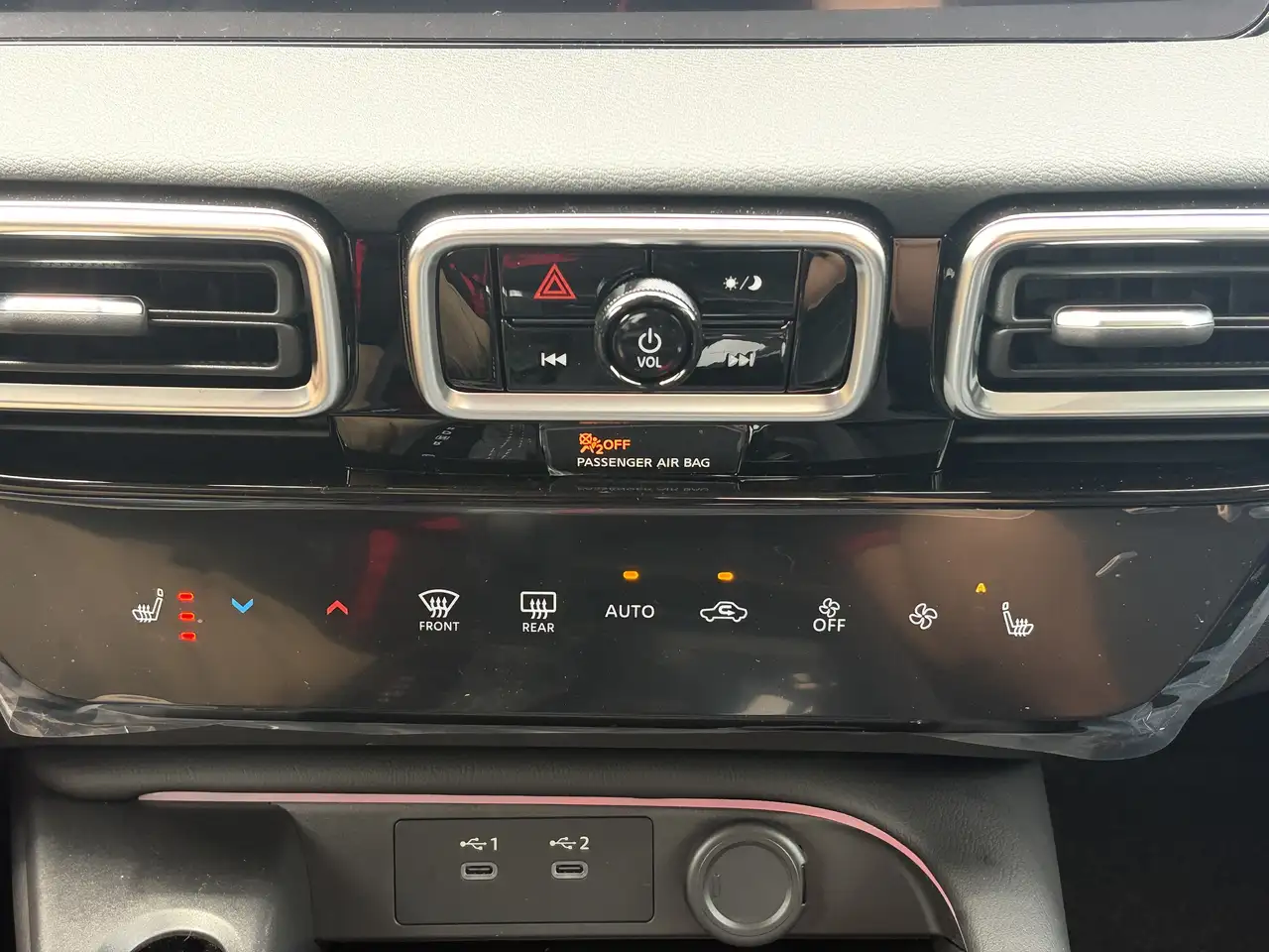 Nissan Sentra снимка Nissan Sentra