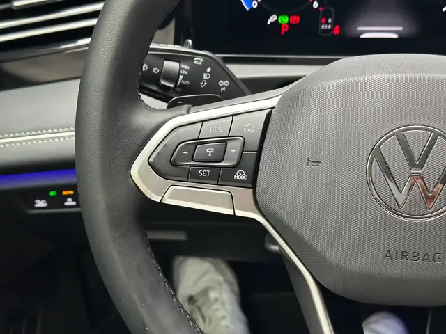 Volkswagen Tiguan view 18