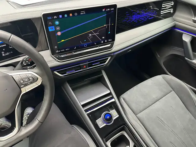 Volkswagen Tiguan view 20
