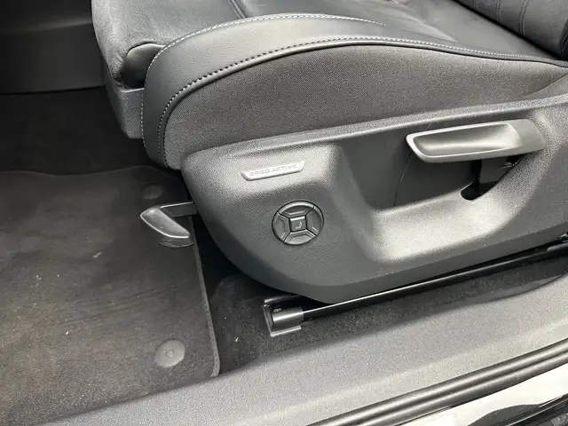 Volkswagen Tiguan view 15