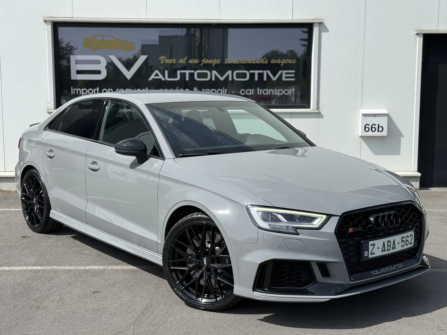 Audi RS3 8V SEDAN - RS seats - Virtual - Keyless - B&O Grijs - 1