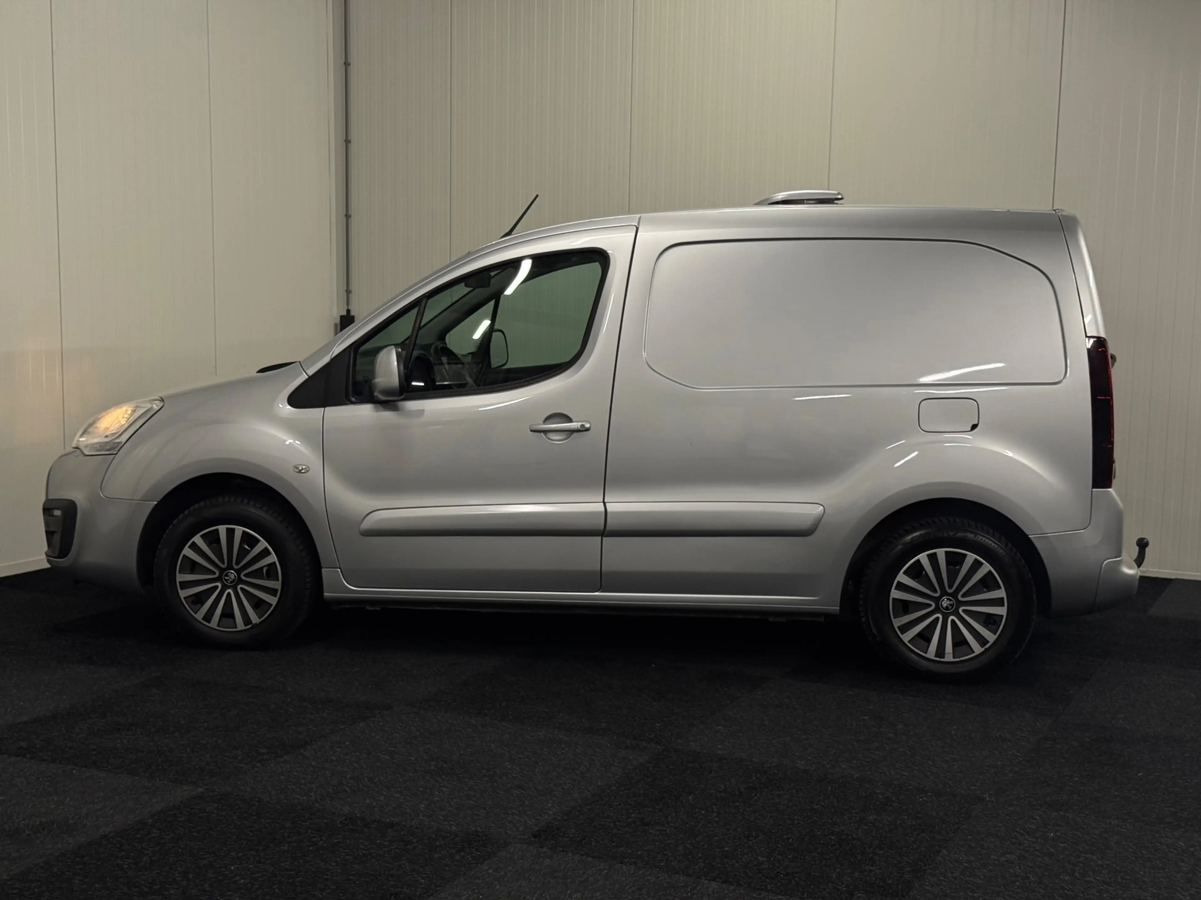 Peugeot Partner 120 1.6 BlueHDi 3P EURO6 AUTOMAAT|CARPLAY|CAMERA|R — photo 8