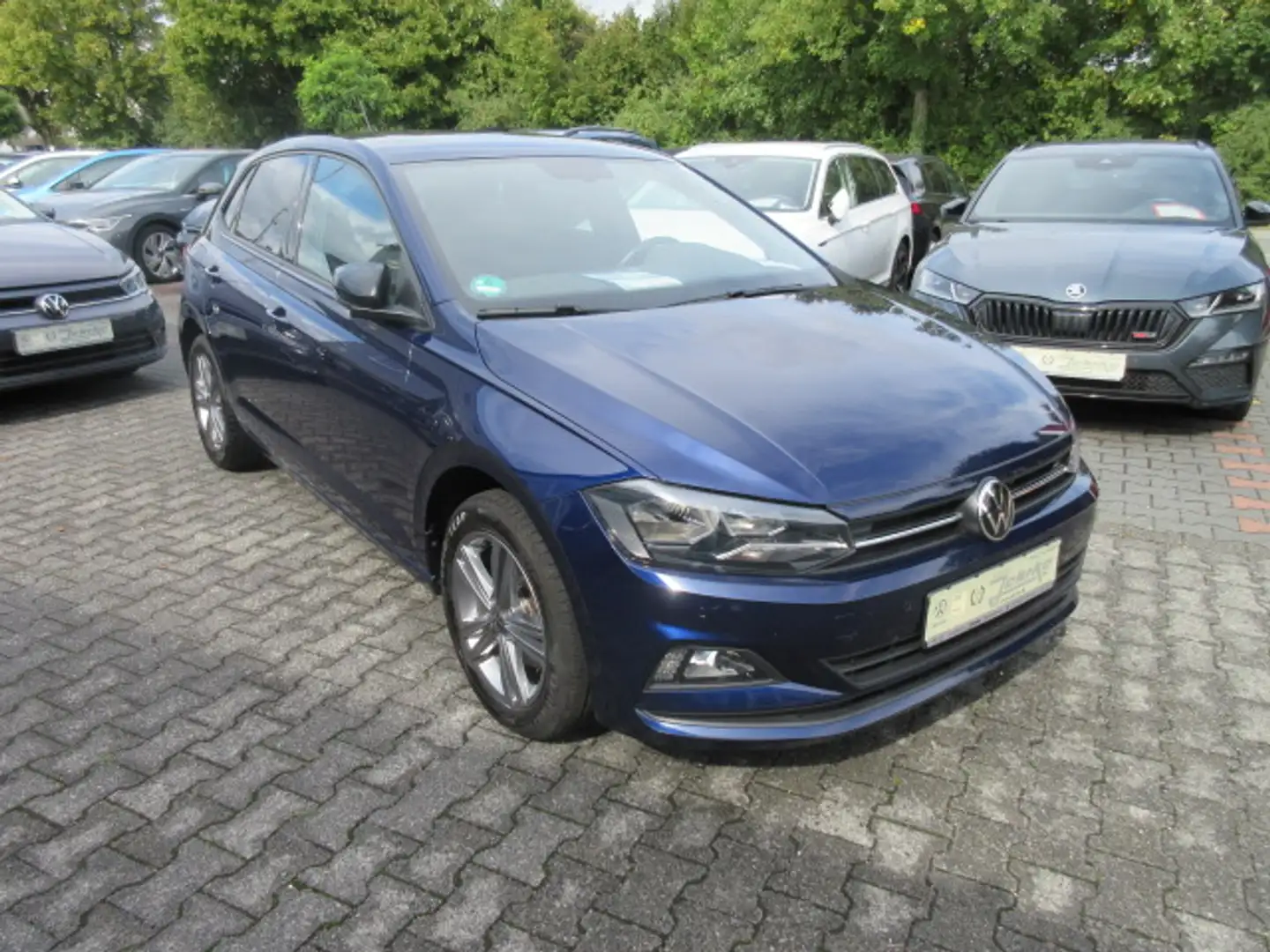 Volkswagen Polo United 1.0 TSI NAVI KAMERA KEYLESS ALU APS SITZHEIZUNG CLIMATRONIC PRIVACY Bleu - 1