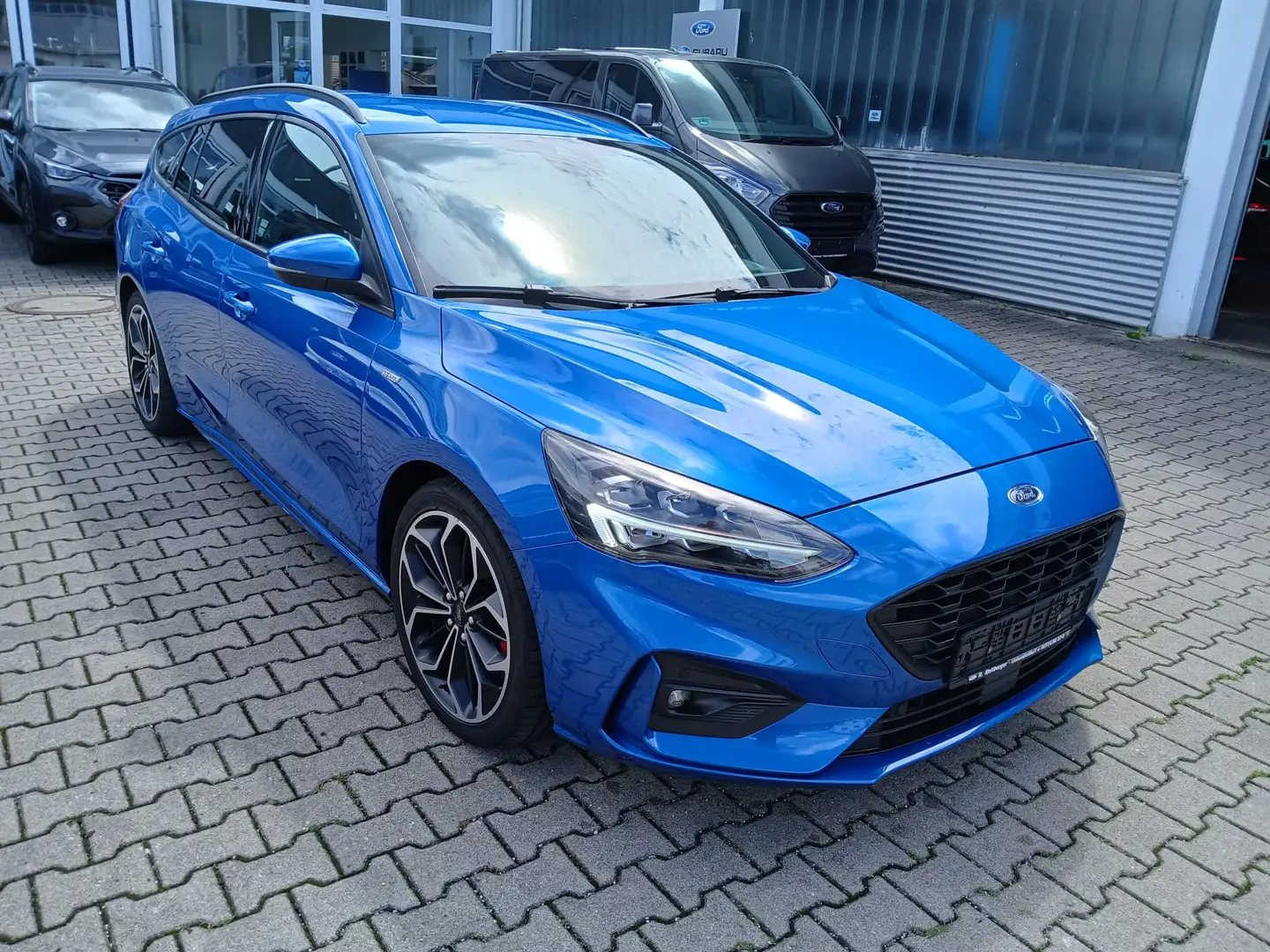 Ford Focus ST-Line Bleu - 2