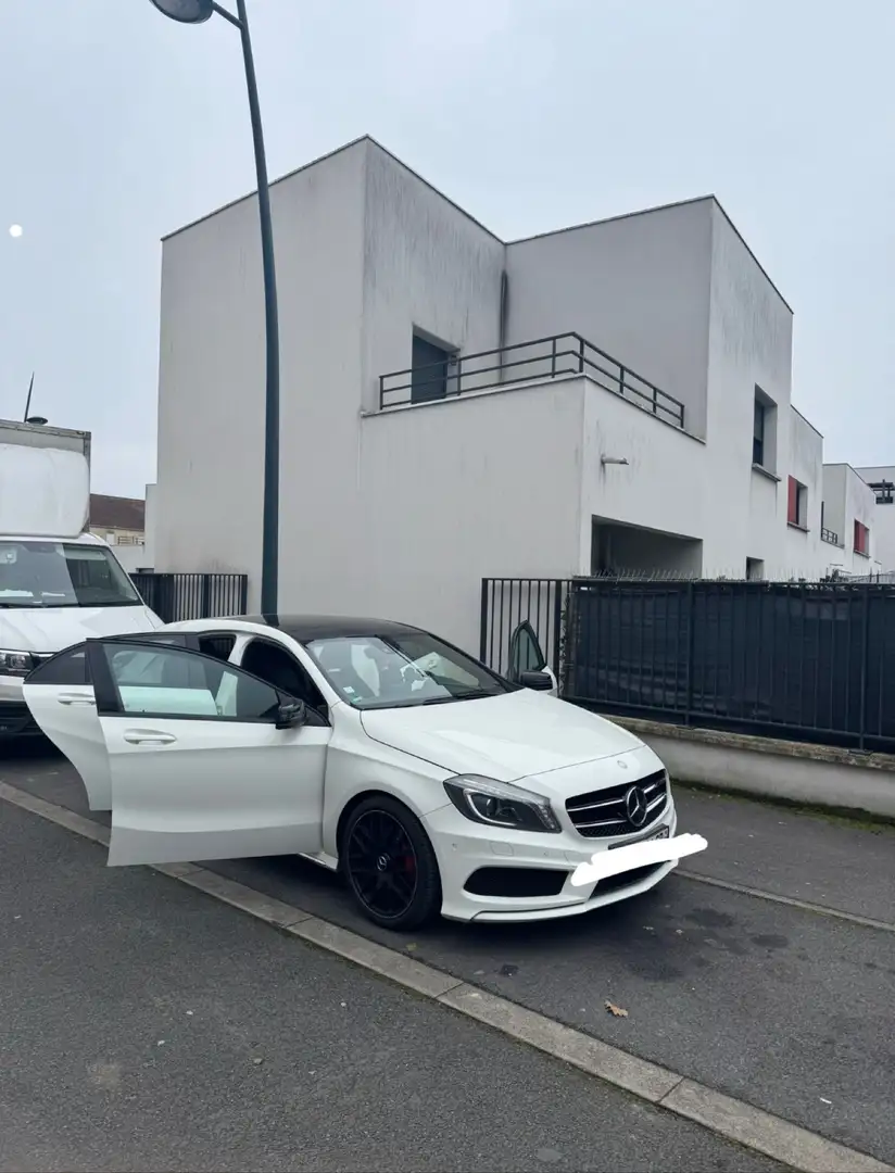 Mercedes-Benz A 250 Classe BlueEFFICIENCY Version Sport 7-G DCT - 1