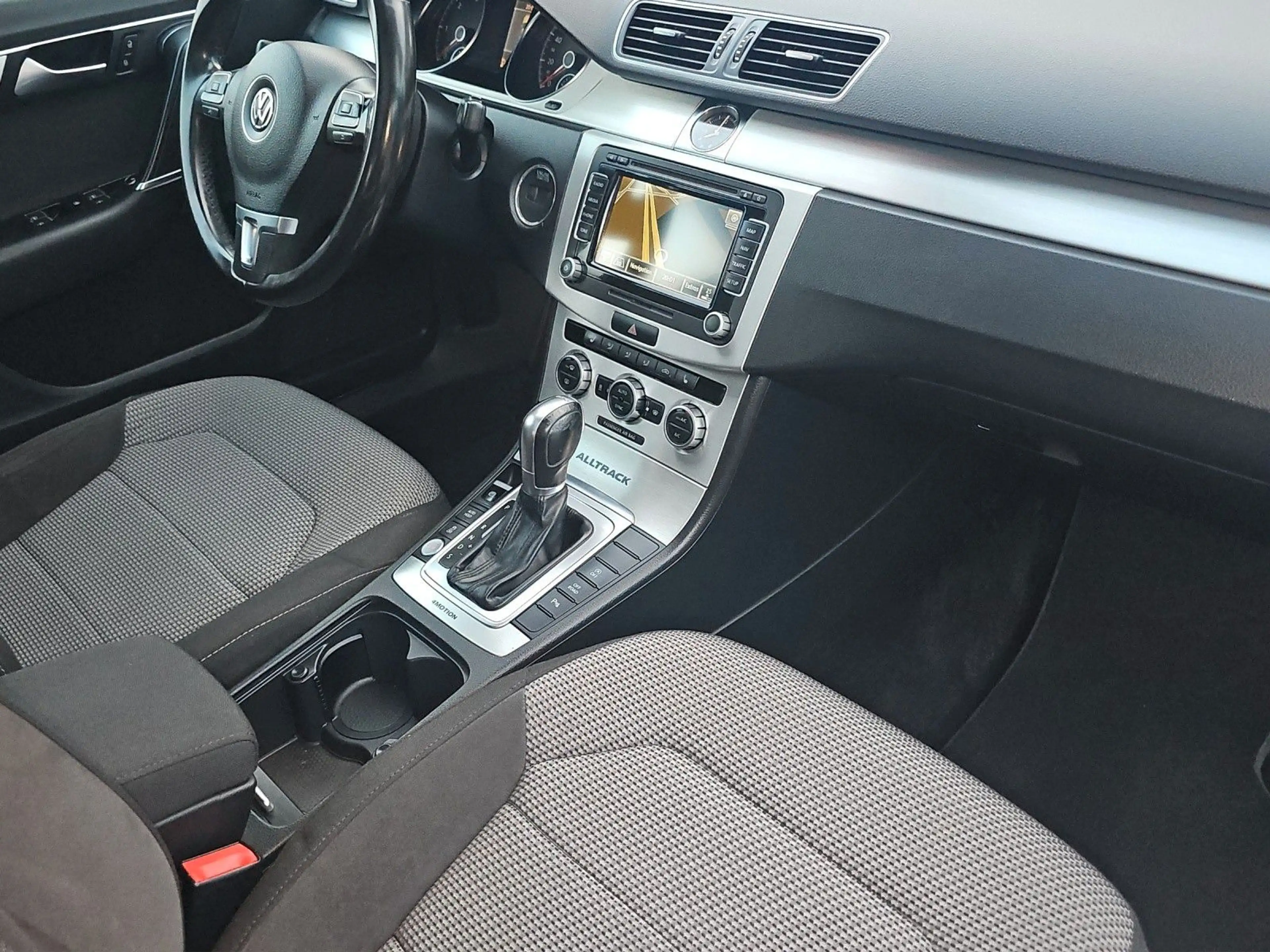 Volkswagen Passat Alltrack Passat 2.0 TDI DSG Alltrack 4Motion+AHK+Kamera — photo 14