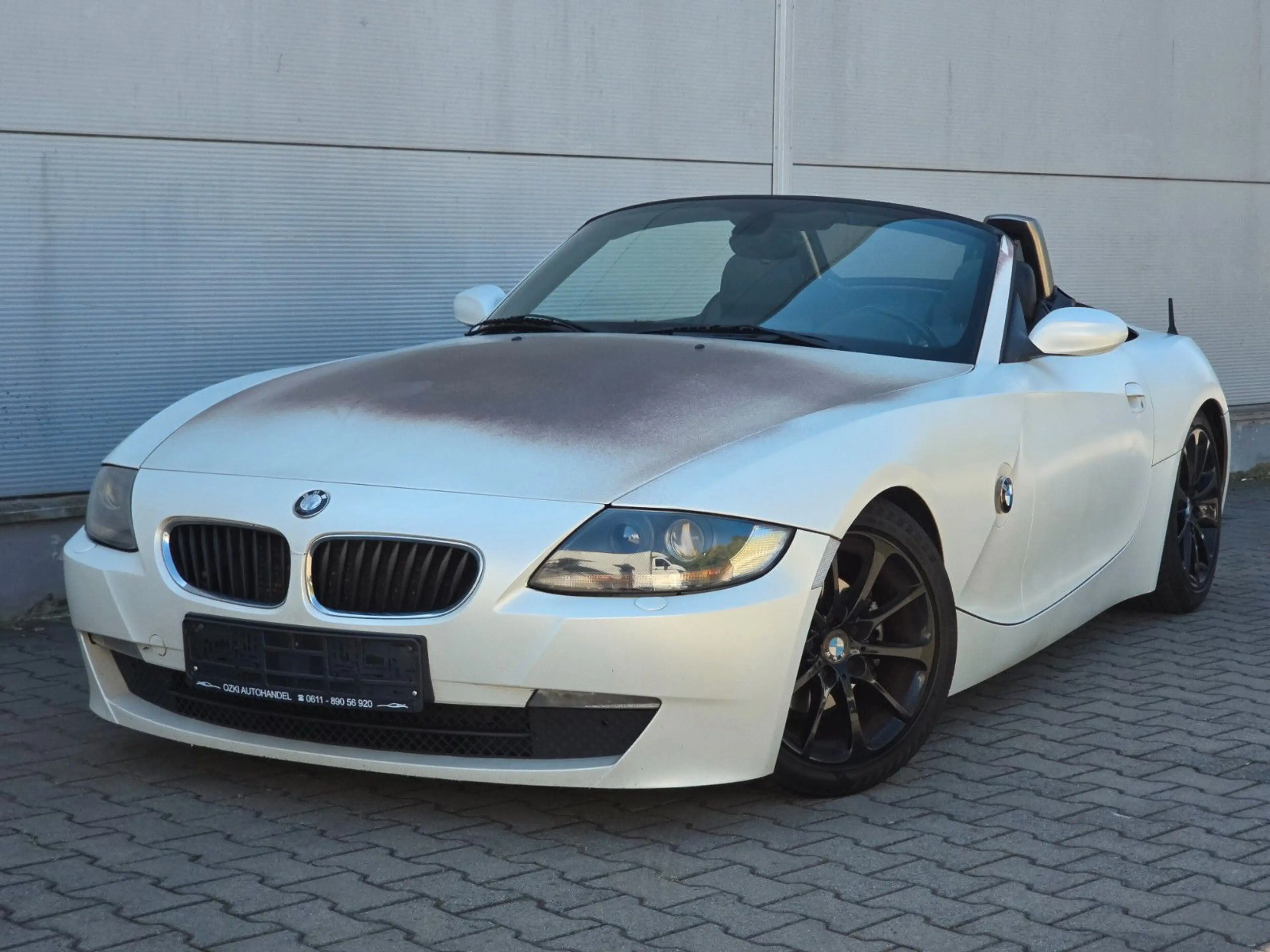 BMW Z4 2.5i Roadster — photo 2