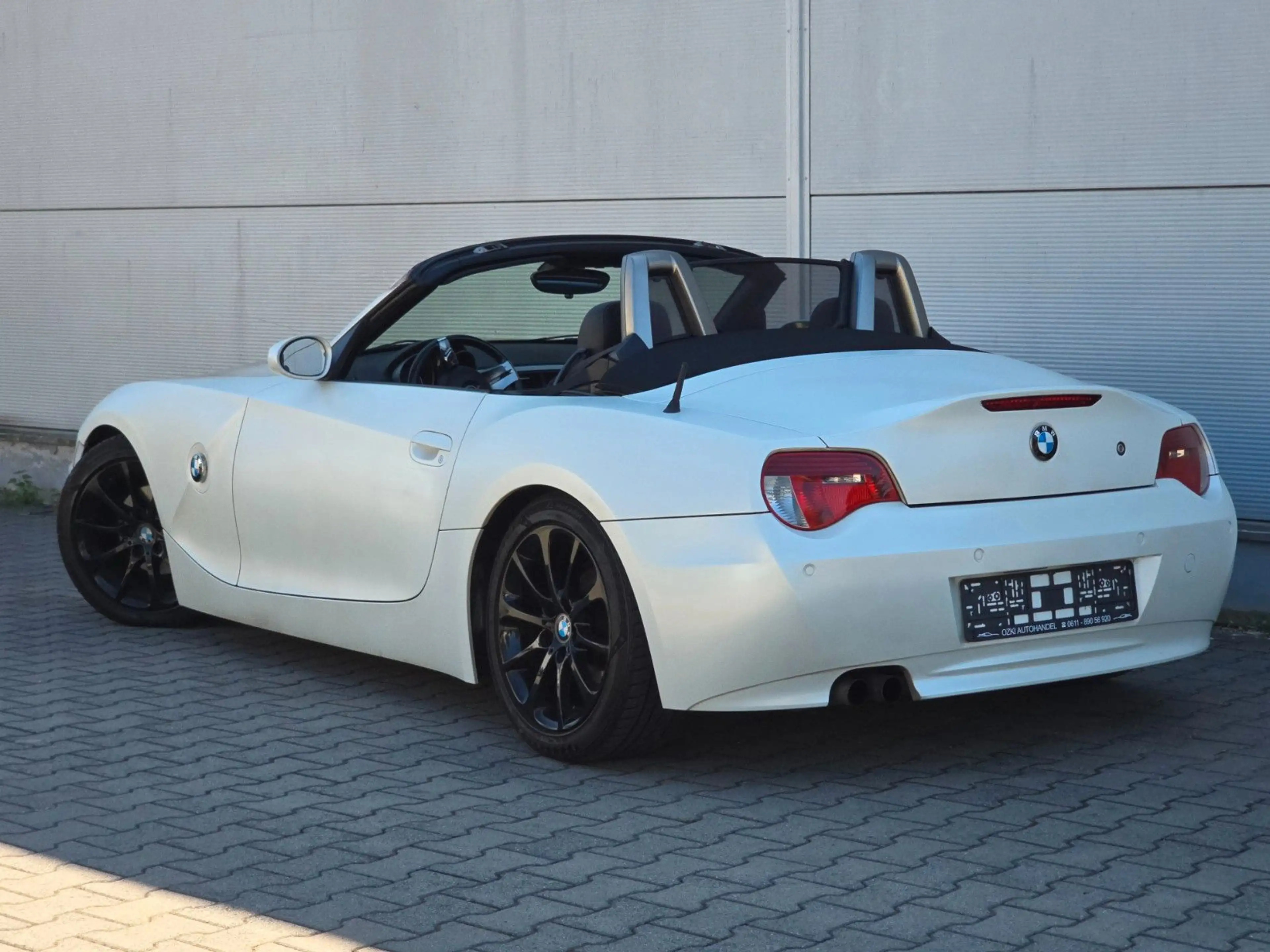 BMW Z4 2.5i Roadster — photo 6