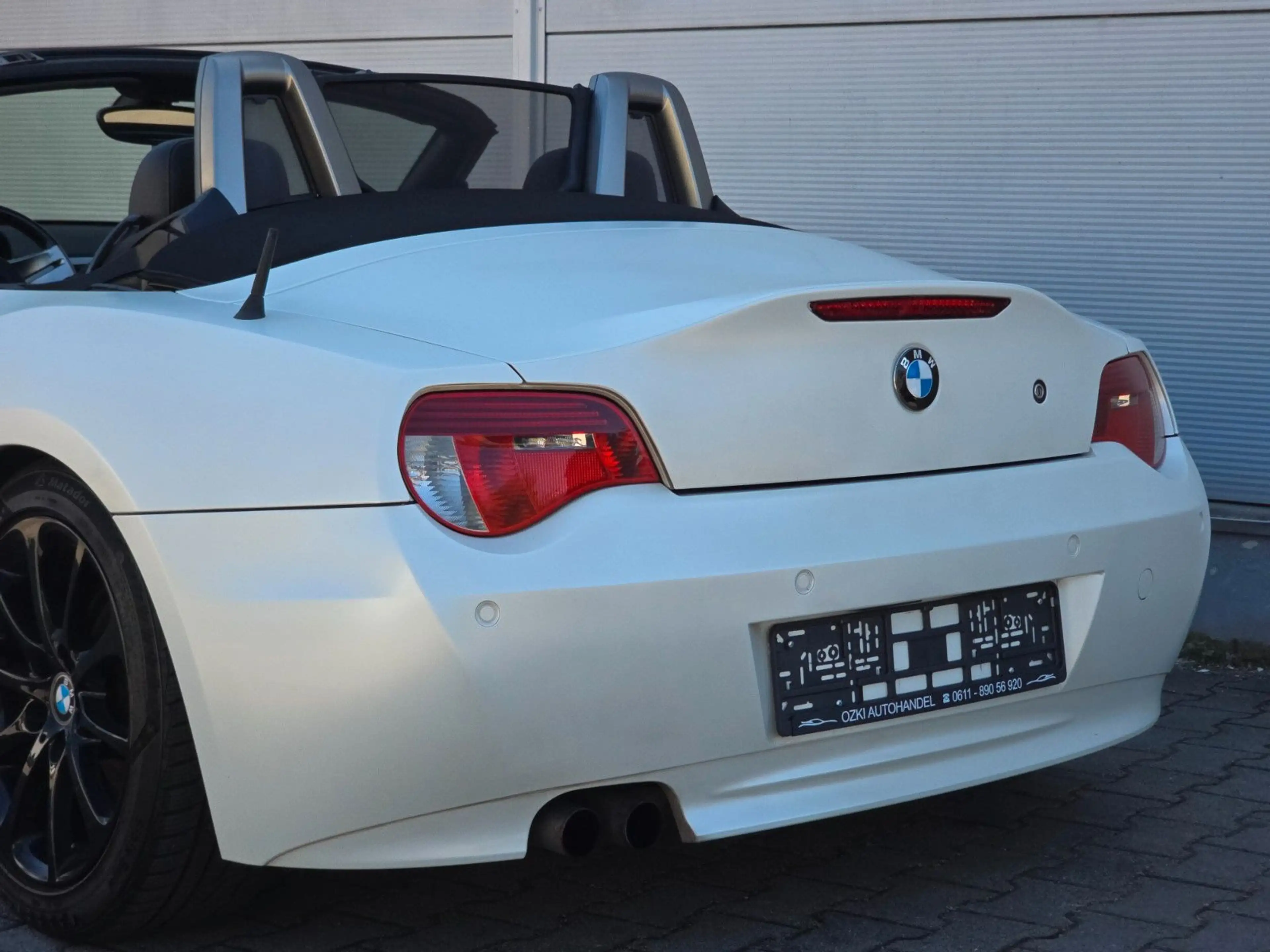 BMW Z4 2.5i Roadster — photo 8