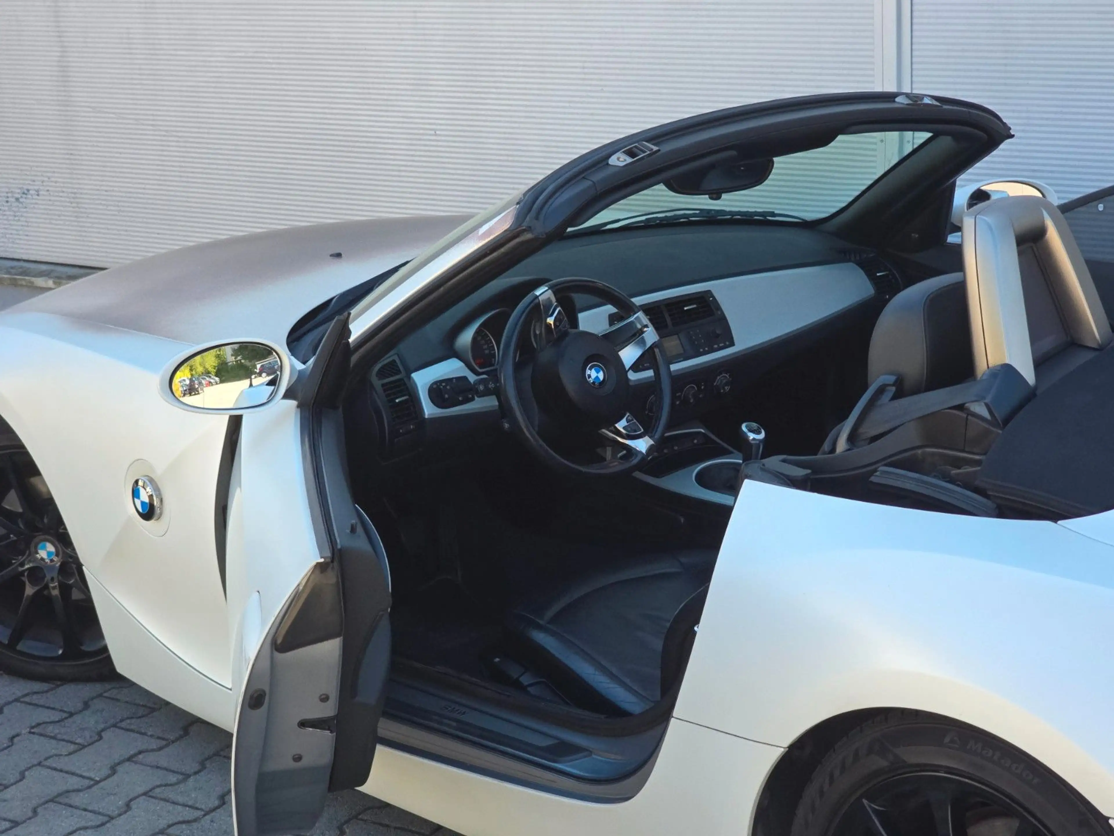 BMW Z4 2.5i Roadster — photo 7