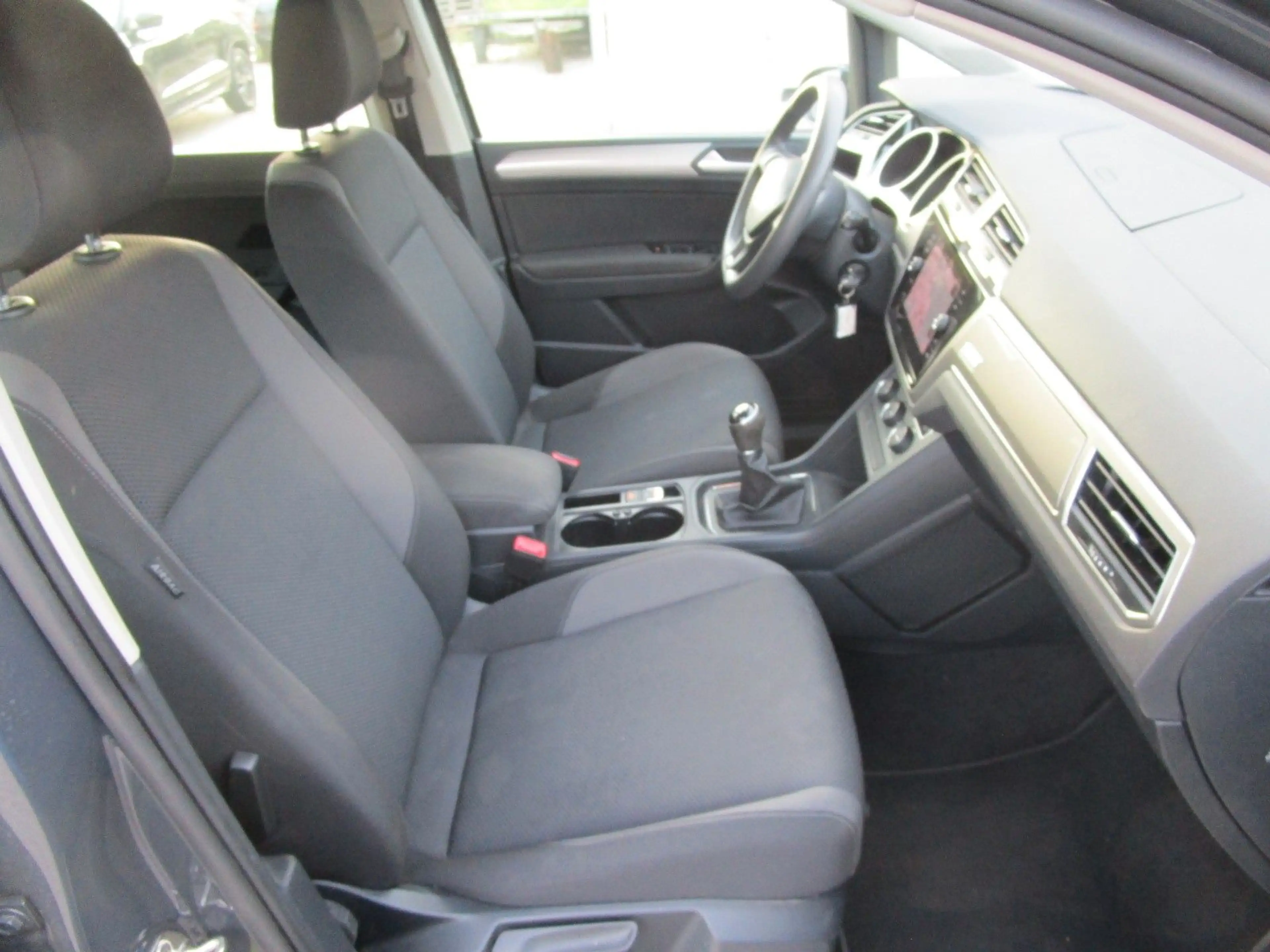 Volkswagen Touran Trendline BMT/Start-Stopp — photo 8
