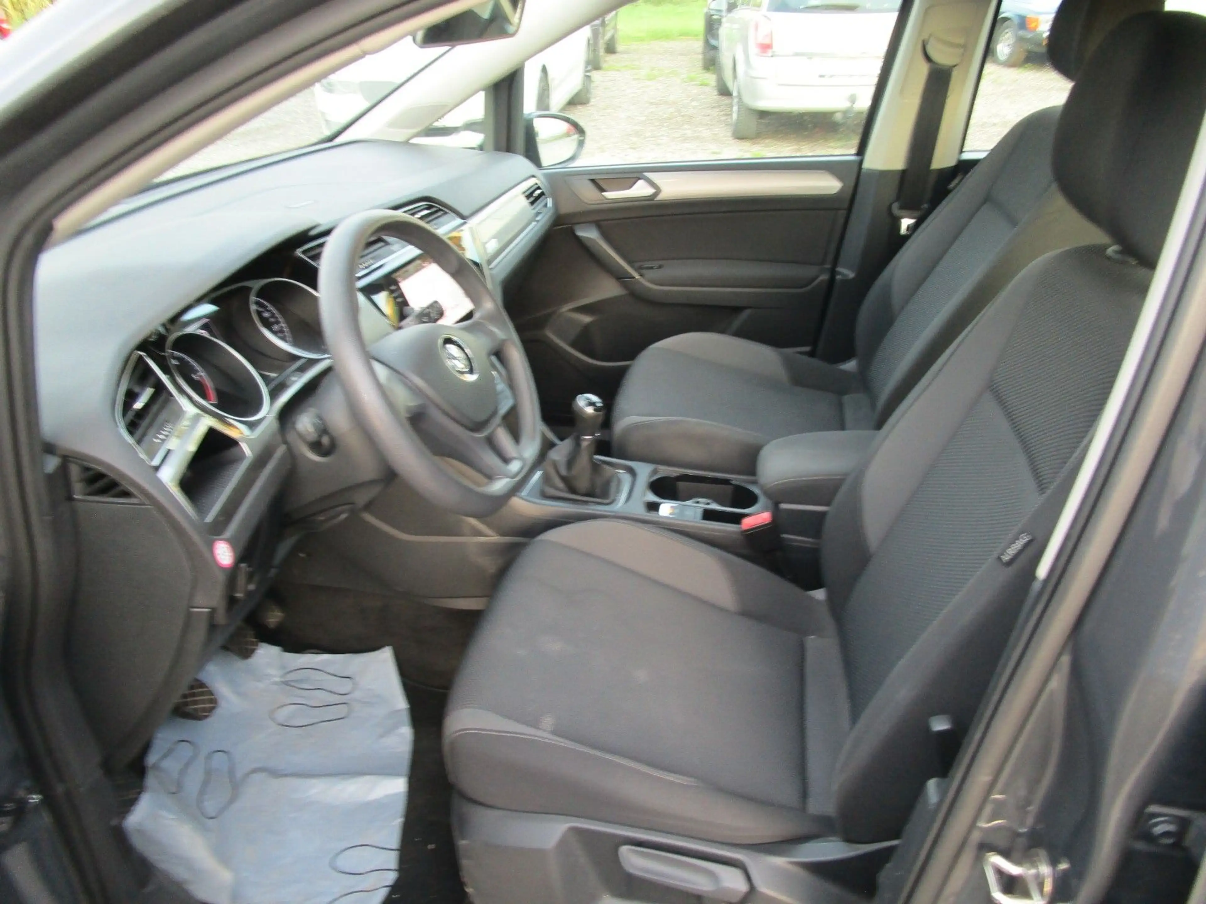 Volkswagen Touran Trendline BMT/Start-Stopp — photo 5