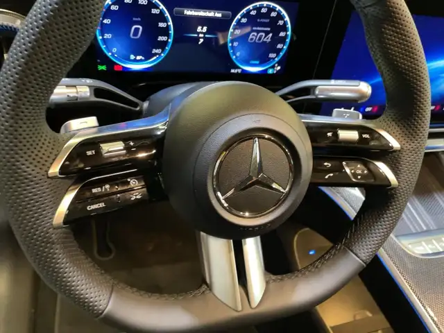 Mercedes-Benz GLC 400 4MATIC mit EQ Technologie AMG SoundSys Ansicht 11