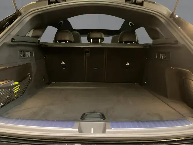 Mercedes-Benz GLC 400 4MATIC mit EQ Technologie AMG SoundSys Ansicht 7