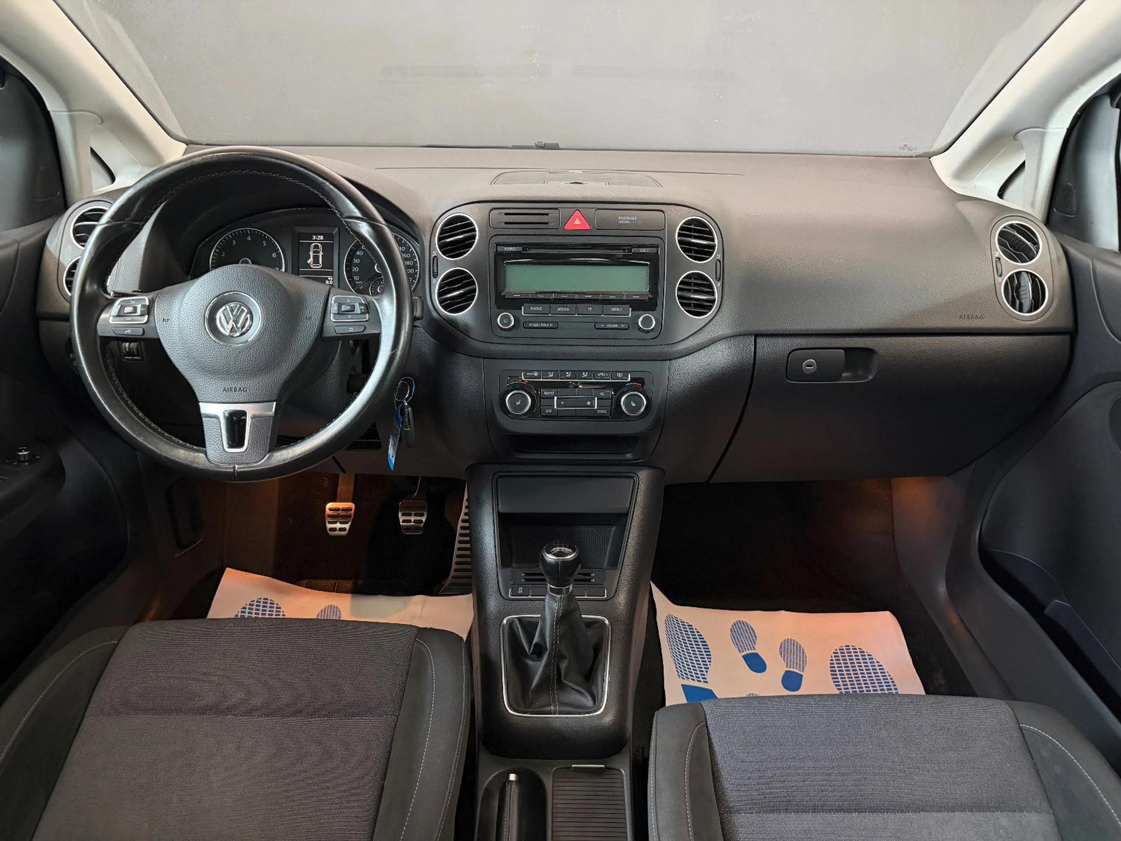 Volkswagen Golf Plus 1.2 TSI Style/KLIMA/SHZ/2.HAND/TÜV NEU — photo 10
