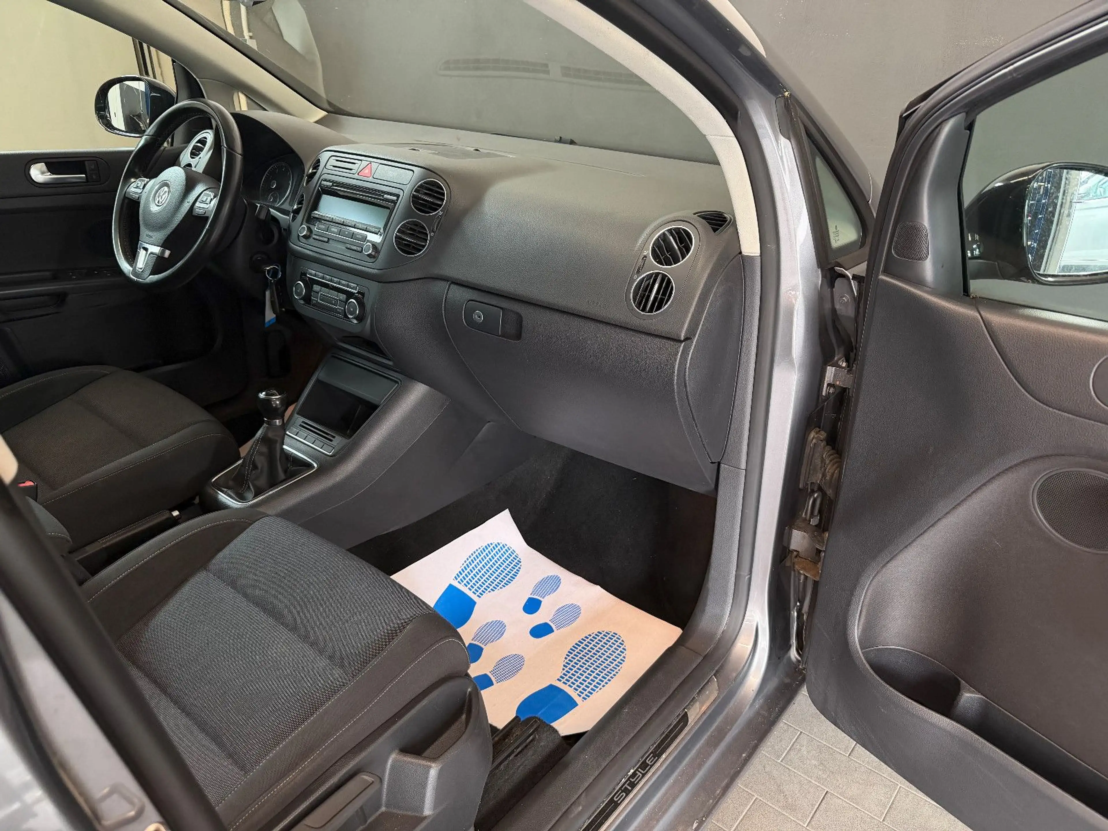 Volkswagen Golf Plus 1.2 TSI Style/KLIMA/SHZ/2.HAND/TÜV NEU — photo 14