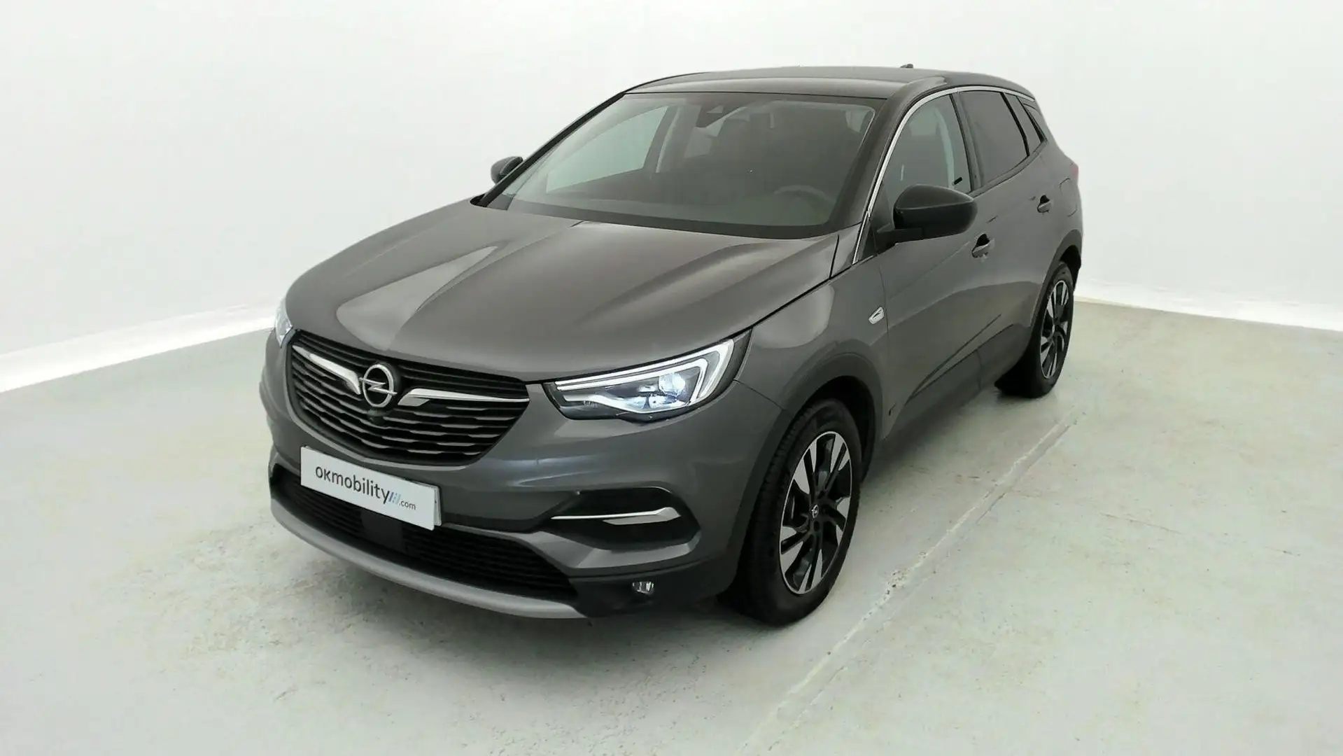 Opel Grandland X PHEV 1.6 Turbo Ultimate AT8 4x4 Argintiu - 1