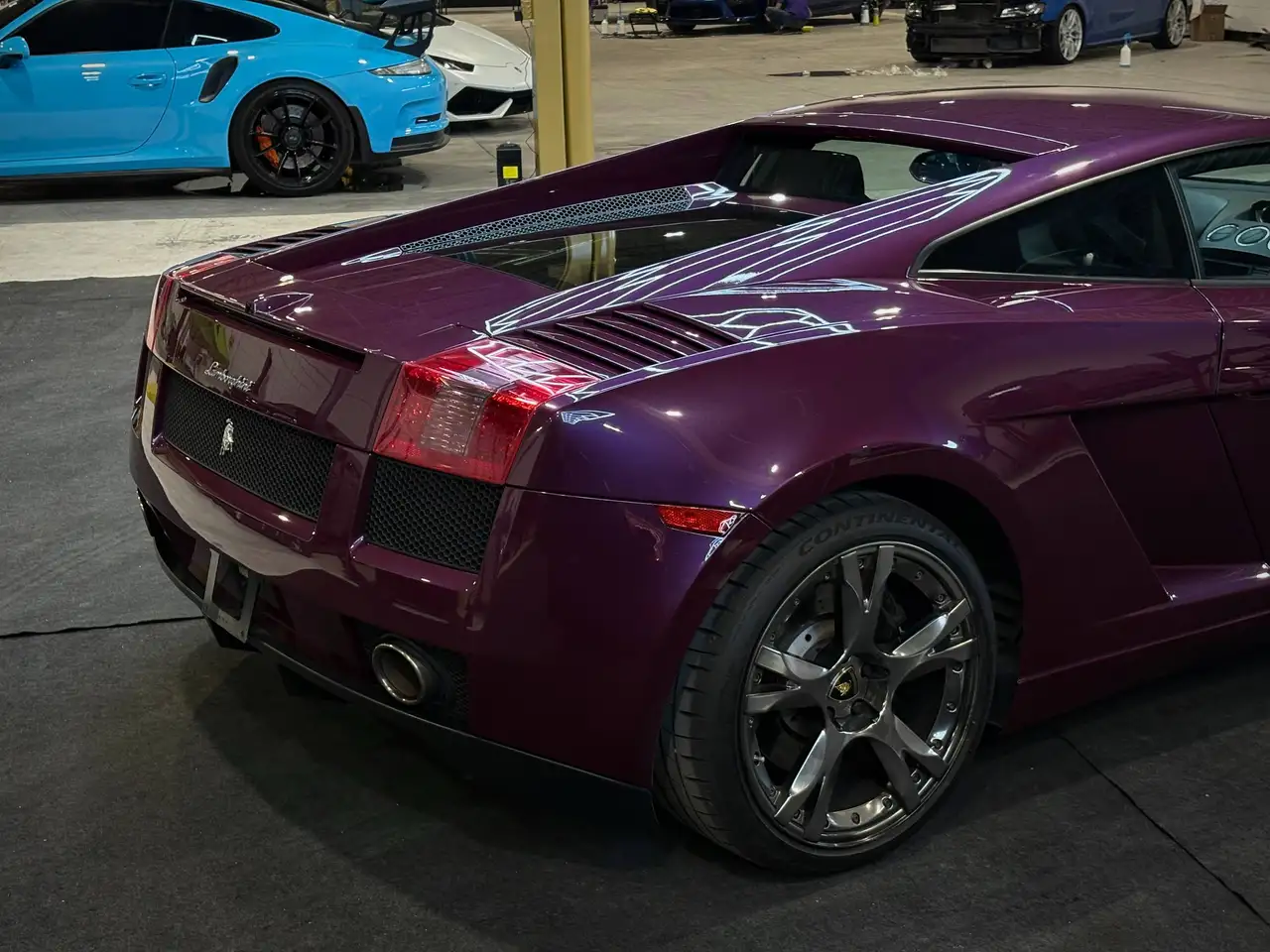 Lamborghini Gallardo снимка Lamborghini Gallardo