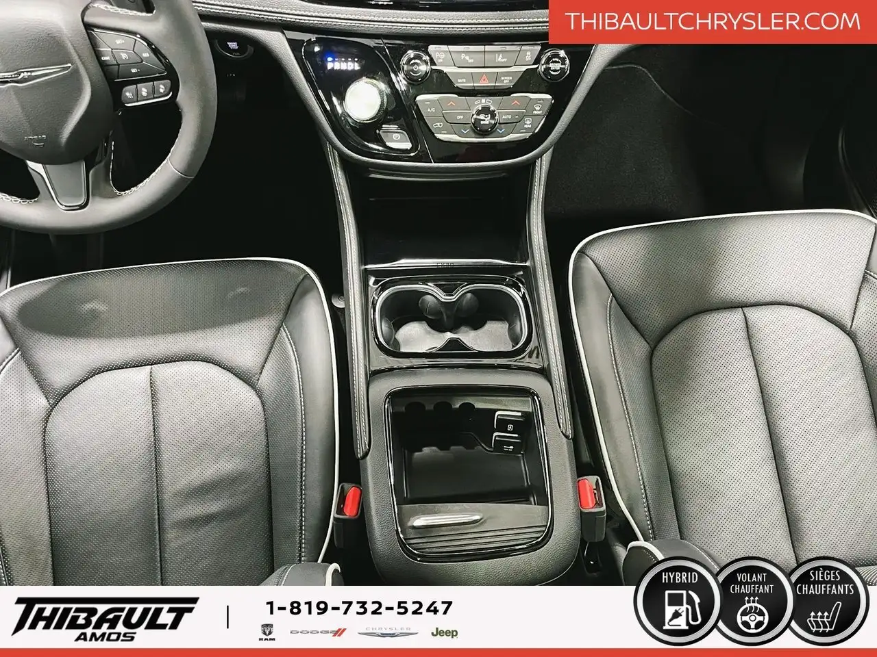 Chrysler Pacifica photo Chrysler Pacifica