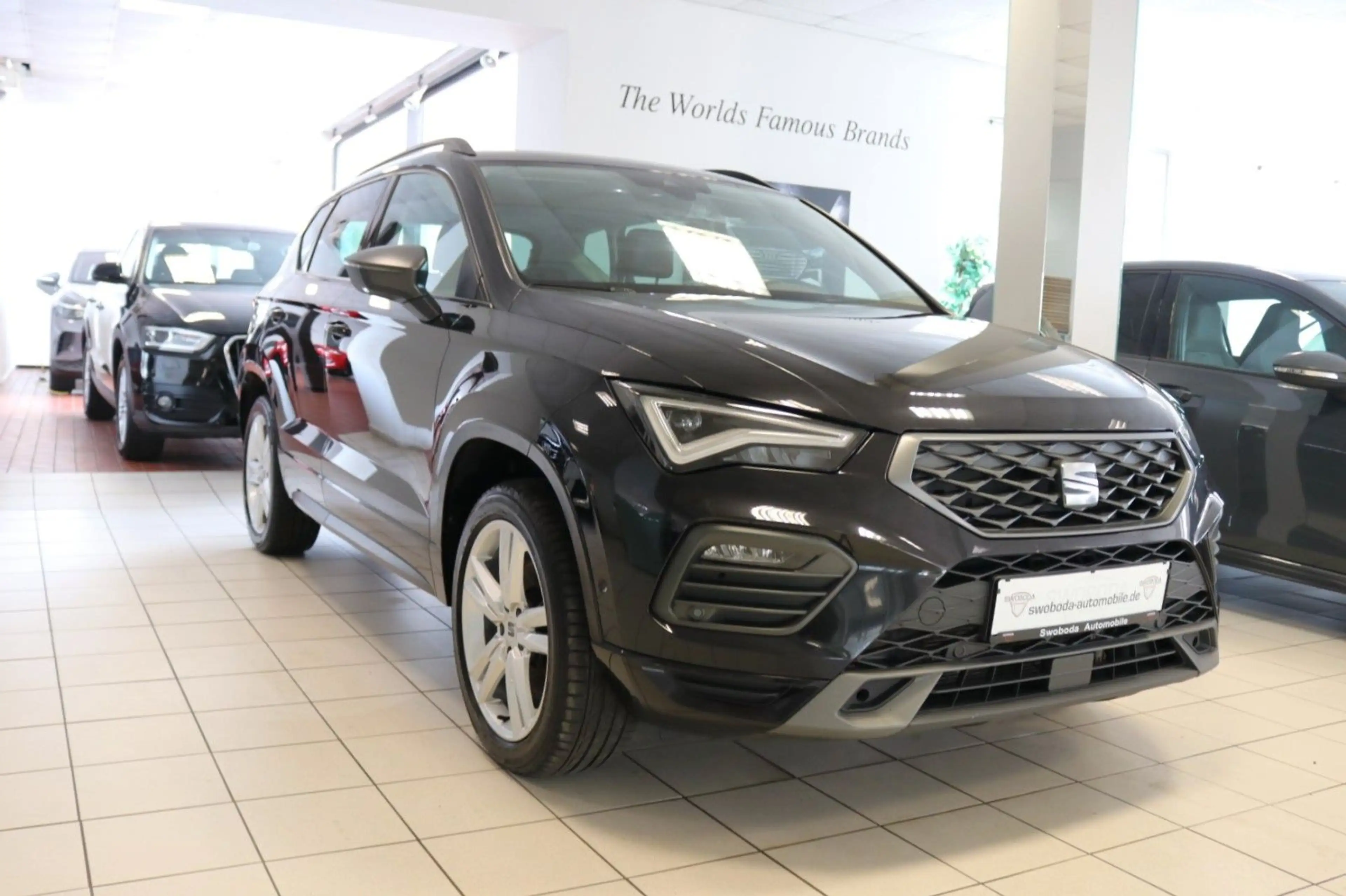 SEAT Ateca FR Kamera Memory STHZ AHK Pano DAB+ — photo 11