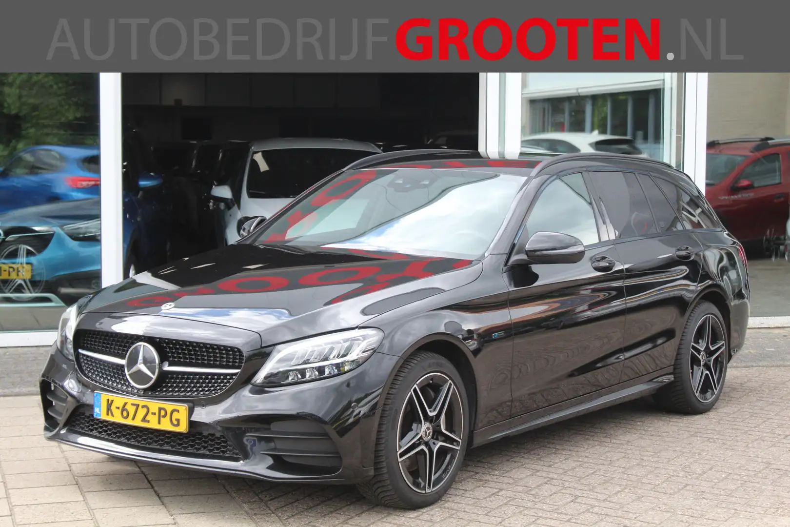 Mercedes-Benz C 300 Estate e Business Solution AMG Limited Zwart - 1