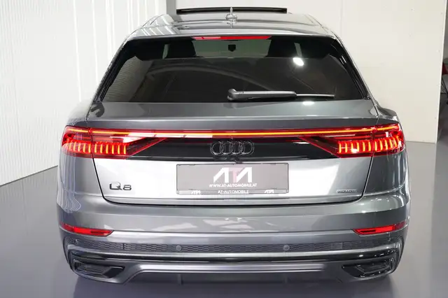 Audi Q8 55 TFSI e quattro 3xS-Line Ansicht 13
