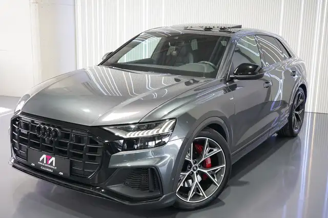 Audi Q8 55 TFSI e quattro 3xS-Line Ansicht 2