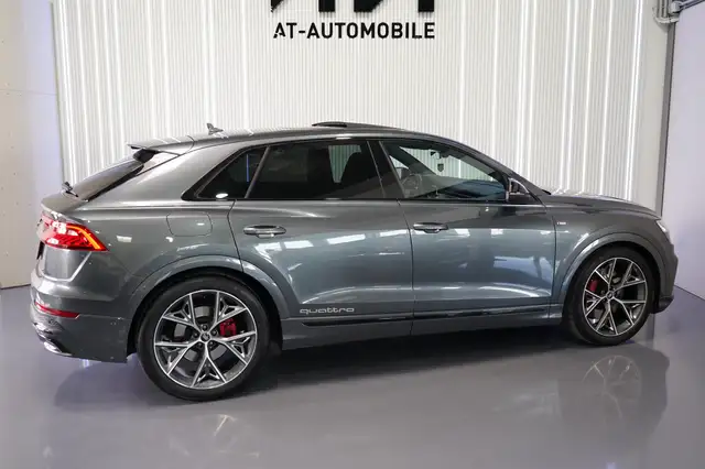 Audi Q8 55 TFSI e quattro 3xS-Line Ansicht 11
